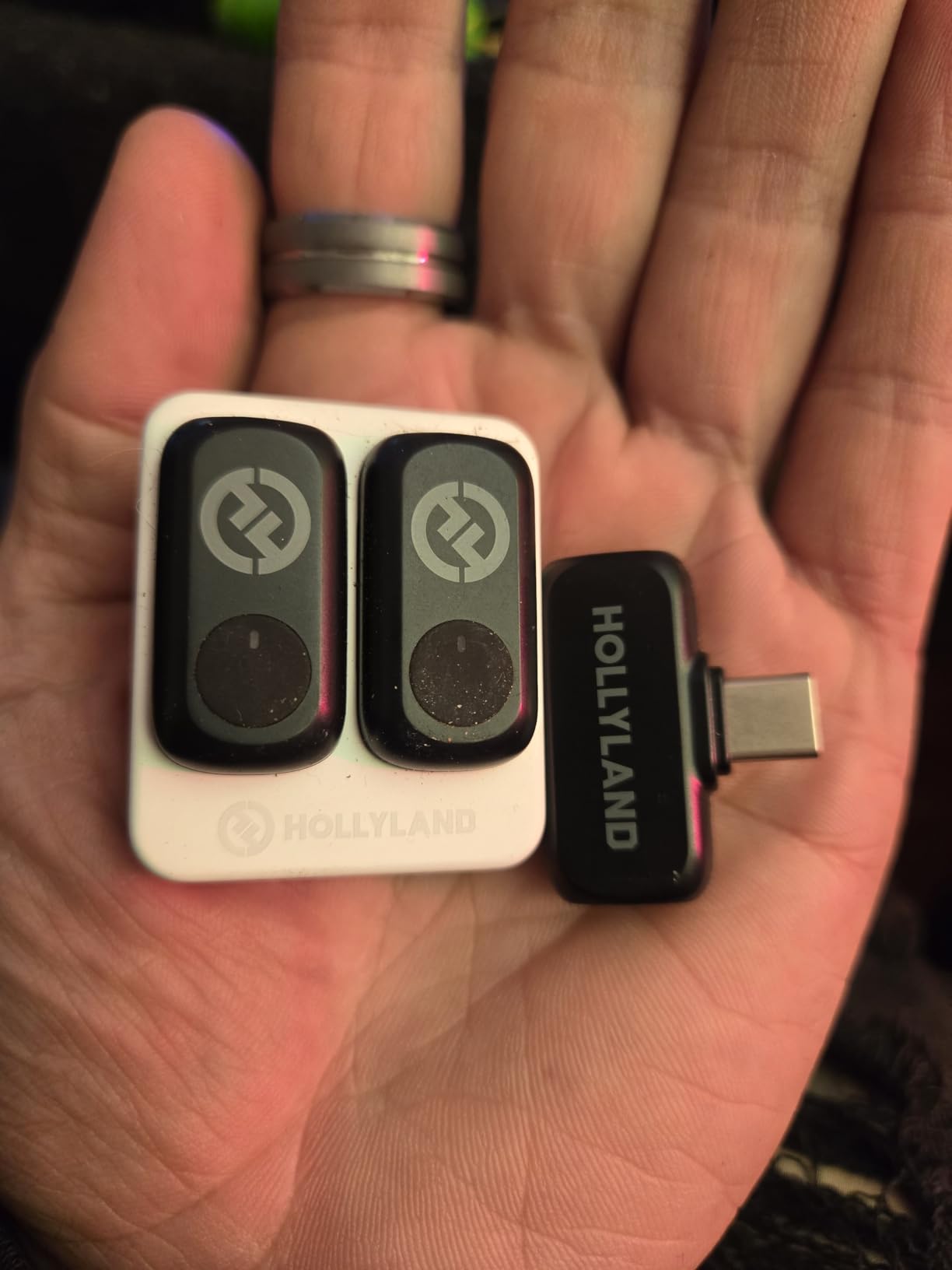 Hollyland Lark A1 Wireless Microphone for iPhone 17/16/15 & Android, 48kHz/24-bit, 3-Level Intelligent Noise Cancel, Magnetic Mini Mic - Customer Photo 1