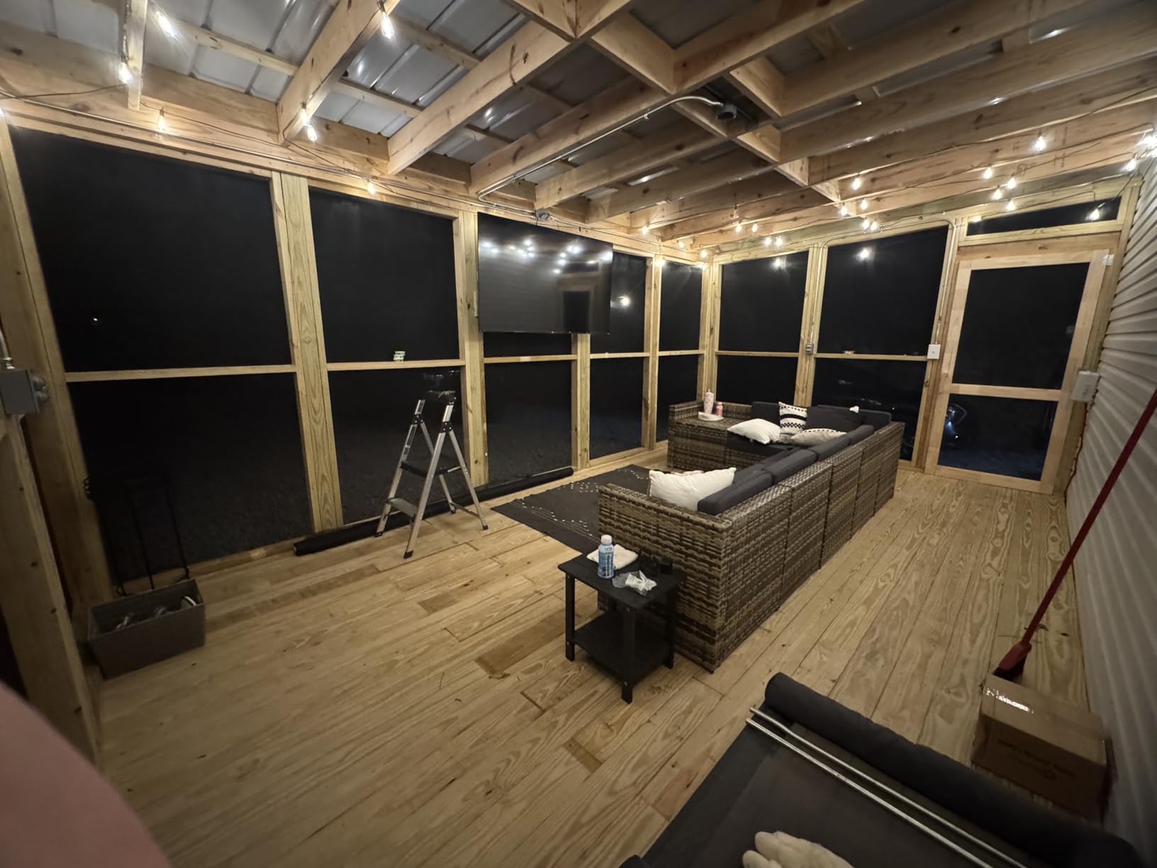 Brightown Outdoor String Lights Patio Lights, 100FT ST38 Shatterproof Dimmable Waterproof Connectable LED Christmas Lights, Hanging Outside Light for Backyard, Porch, Deck, Balcony, Garden, Home Decor - Customer Photo 1