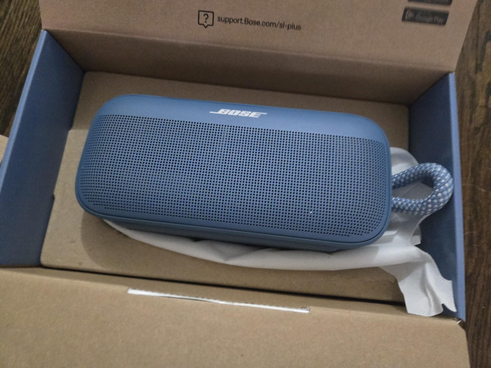 Bose SoundLink Plus Portable Bluetooth Speaker, Wireless Outdoor Speaker, Up to 20 Hours Battery Life, Waterproof and Dustproof, Black - Customer Photo 2