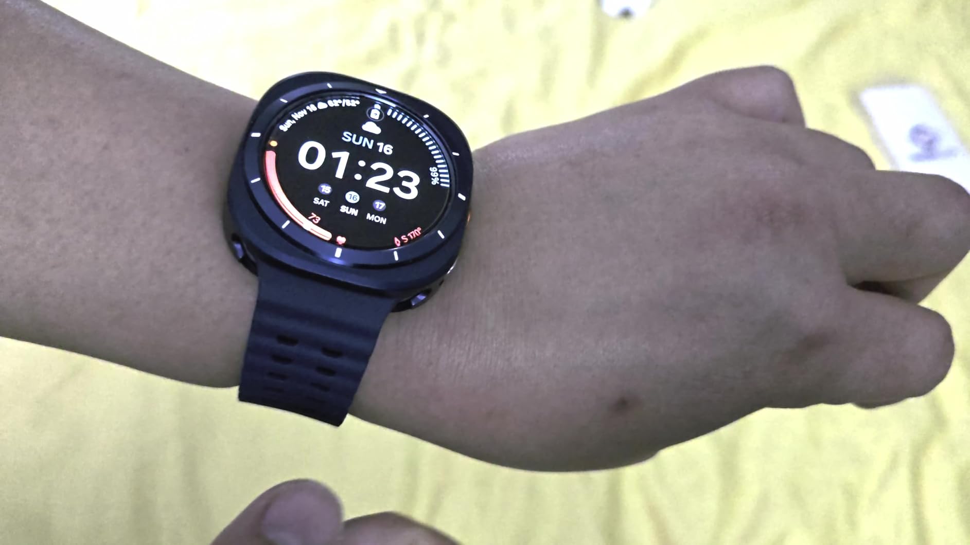 Samsung Galaxy Watch Ultra (2025) 47mm LTE Smartwatch, Titanium Casing, Advanced Sleep Coaching, Running Coach, Energy Score, Heart Rate Tracking, GPS, Titanium Gray [US Version, 2 Yr Warranty] - Customer Photo 2