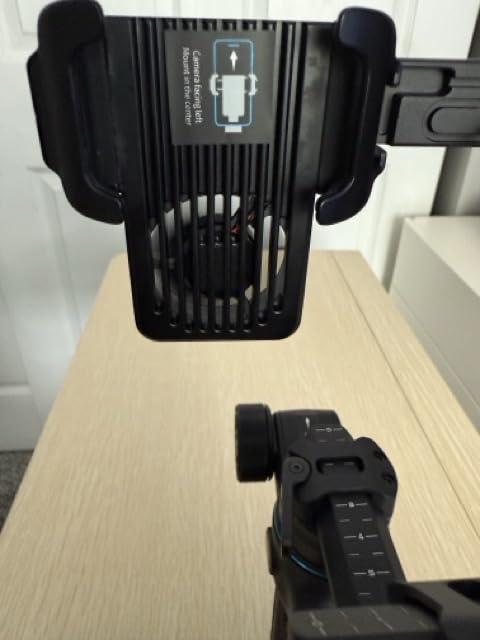 FeiyuTech SCORP Mini-3-Pro Gimbal Stabilizer for Camera Mirrorless/Compact/Action Cameras,Smartphone,18m AI Tracking,Detachable Remote Handle,4.4lbs Payload,3-axis Gimbal for Canon Sony Nikon - Customer Photo 2