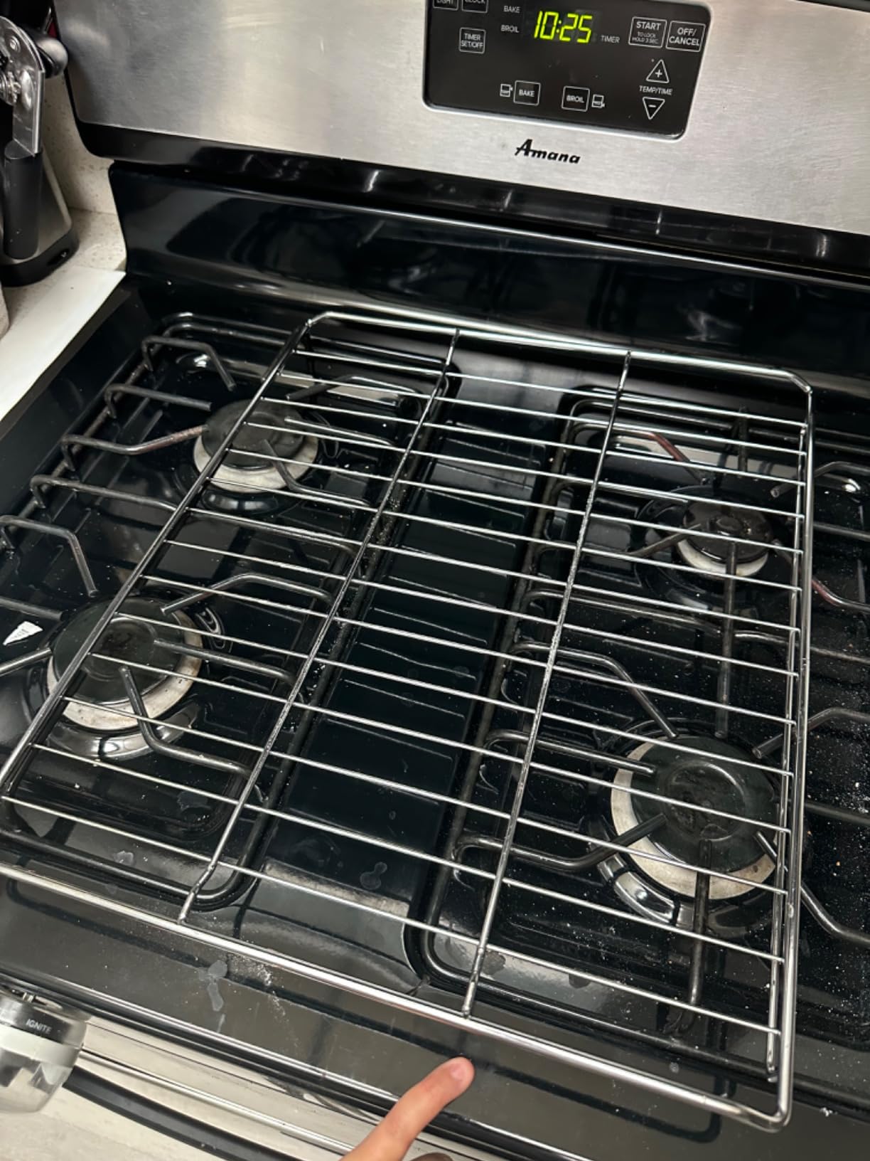 Empava Built-In Electric Single Wall Oven 24 inch, 2.5 Cu. ft. Capacity 4 Cooking Modes, Knob Control, 2950 Watts, Stainless Steel - Customer Photo 1