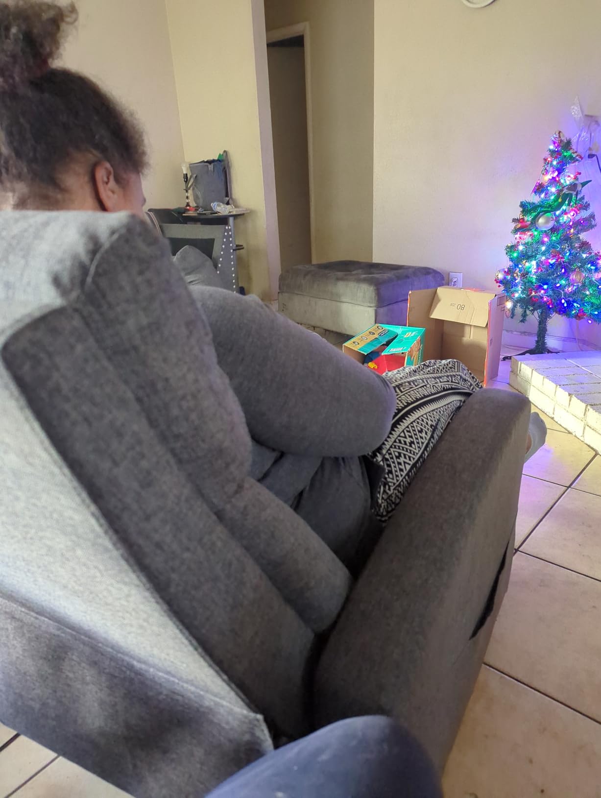 Sweetcrispy Massage Recliner Chair for Adults, Adjustable Home Theater Seating with Lumbar Support, Small Recliners for Small Spaces, Dark Grey - Customer Photo 2