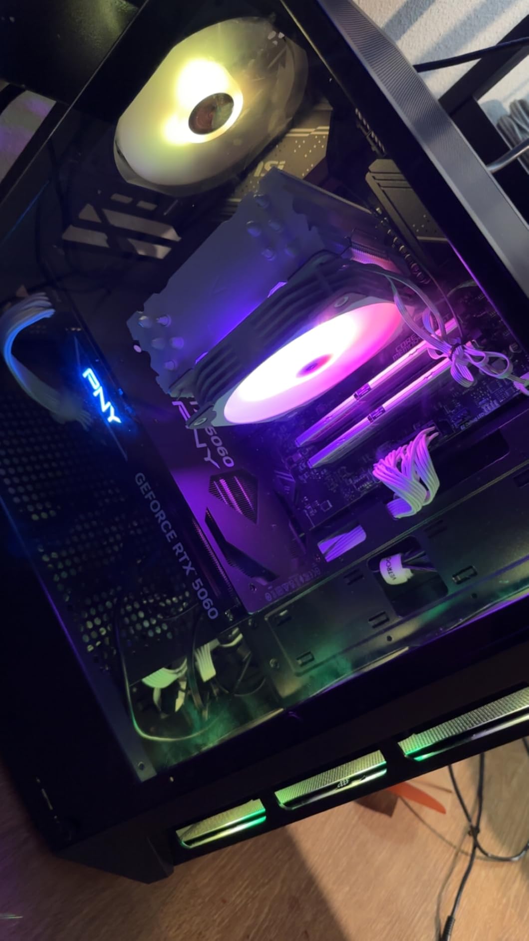 PNY NVIDIA GeForce RTX 5060 Epic-X ARGB OC Triple Fan, Graphics Card (8GB GDDR7, 128-bit, SFF-Ready, PCIe 5.0, HDMI/DP 2.1, 2-Slot, NVIDIA Blackwell Architecture, DLSS 4) customer photo 1