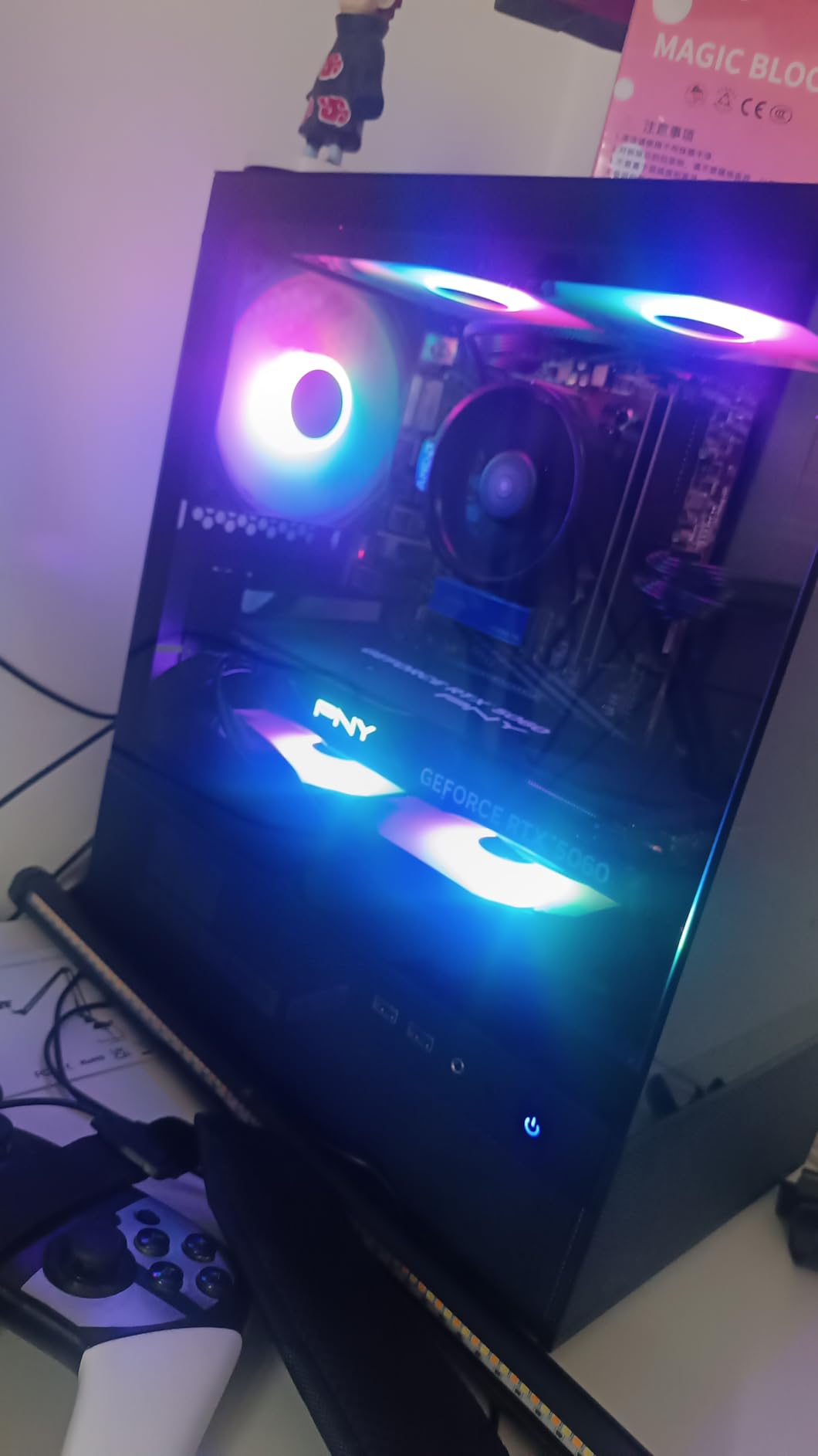 PNY NVIDIA GeForce RTX 5060 Epic-X ARGB OC Triple Fan, Graphics Card (8GB GDDR7, 128-bit, SFF-Ready, PCIe 5.0, HDMI/DP 2.1, 2-Slot, NVIDIA Blackwell Architecture, DLSS 4) customer photo 2