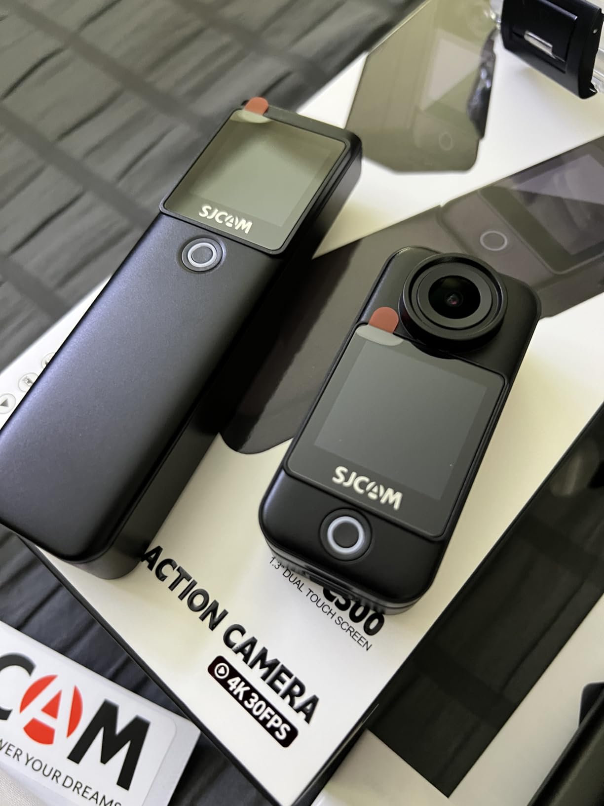 SJCAM C300 2IN1 Camcorder,4K Pocket Handheld Vlogging Camera,7Hour Power,154° Wide FOV Video Recording,6-Axis Stabilization,Dual-Touch Screen Body Camera,30M Waterproof,for YouTube Creators,Bloggers Customer Review SJCAM C300 2IN1 Camcorder,4K Pocket Handheld Vlogging Camera,7Hour Power,154° Wide FOV Video Recording,6-Axis Stabilization,Dual-Touch Screen Body Camera,30M Waterproof,for YouTube Creators,Bloggers - Customer Photo 1