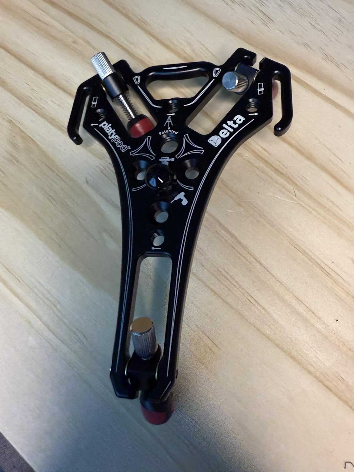 Platypod Delta Professional Travel Tripod, Ultra Compact, Aircraft Grade Aluminum, 5.8 x 3.9 inches, 22 lb Capacity Customer Review Platypod Delta Professional Travel Tripod, Ultra Compact, Aircraft Grade Aluminum, 5.8 x 3.9 inches, 22 lb Capacity - Customer Photo 2