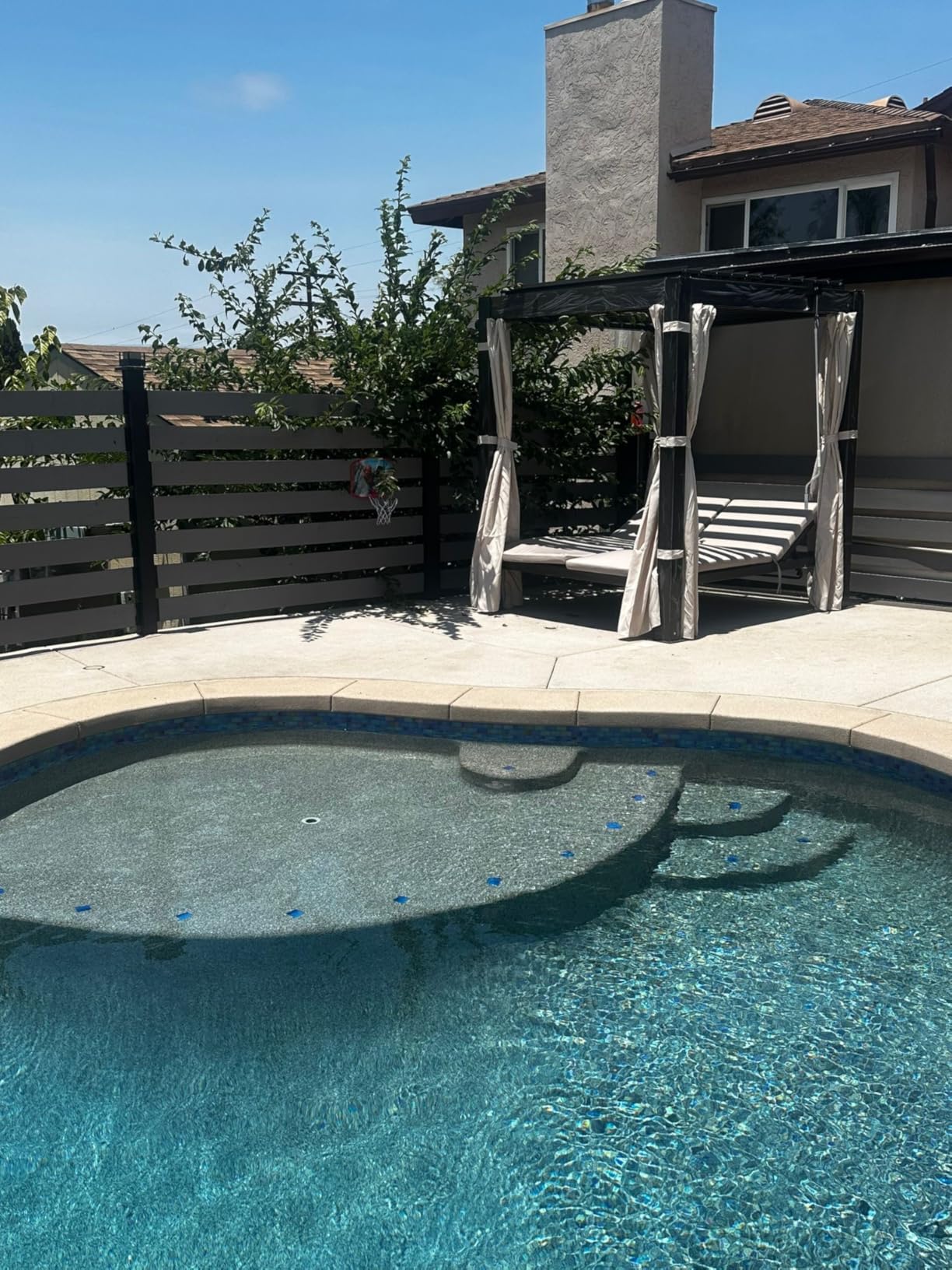 LUE BONA Outdoor Daybed with Full Aluminum Louvered Pergola Bed, Chaise Lounge, Adjustable Roof, Auto-Drainage & Sunshade Canopy, Grey Cusion, 5 Reclining Positions backrest, Slate Grey Customer Review LUE BONA Outdoor Daybed with Full Aluminum Louvered Pergola Bed, Chaise Lounge, Adjustable Roof, Auto-Drainage & Sunshade Canopy, Grey Cusion, 5 Reclining Positions backrest, Slate Grey - Customer Photo 1