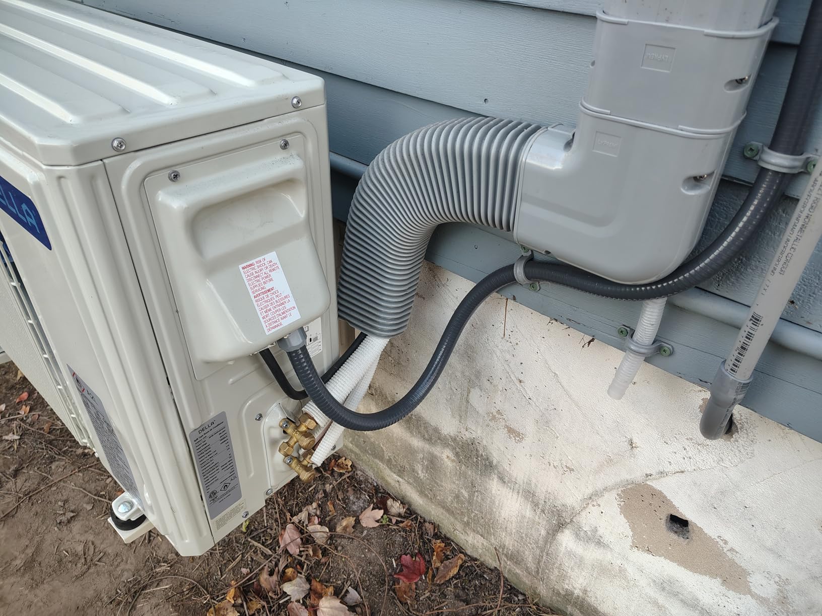 DELLA Serena 22 SEER2 12000 BTU Mini Split Heat Pump Works with Alexa, Energy Star 1 Ton Pre-Charged 230V Ductless AC Unit Inverter Air Conditioner System for Rooms up to 550Sq.Ft, 16.4ft Install Kit Customer Review DELLA Serena 22 SEER2 12000 BTU Mini Split Heat Pump Works with Alexa, Energy Star 1 Ton Pre-Charged 230V Ductless AC Unit Inverter Air Conditioner System for Rooms up to 550Sq.Ft, 16.4ft Install Kit - Customer Photo 2