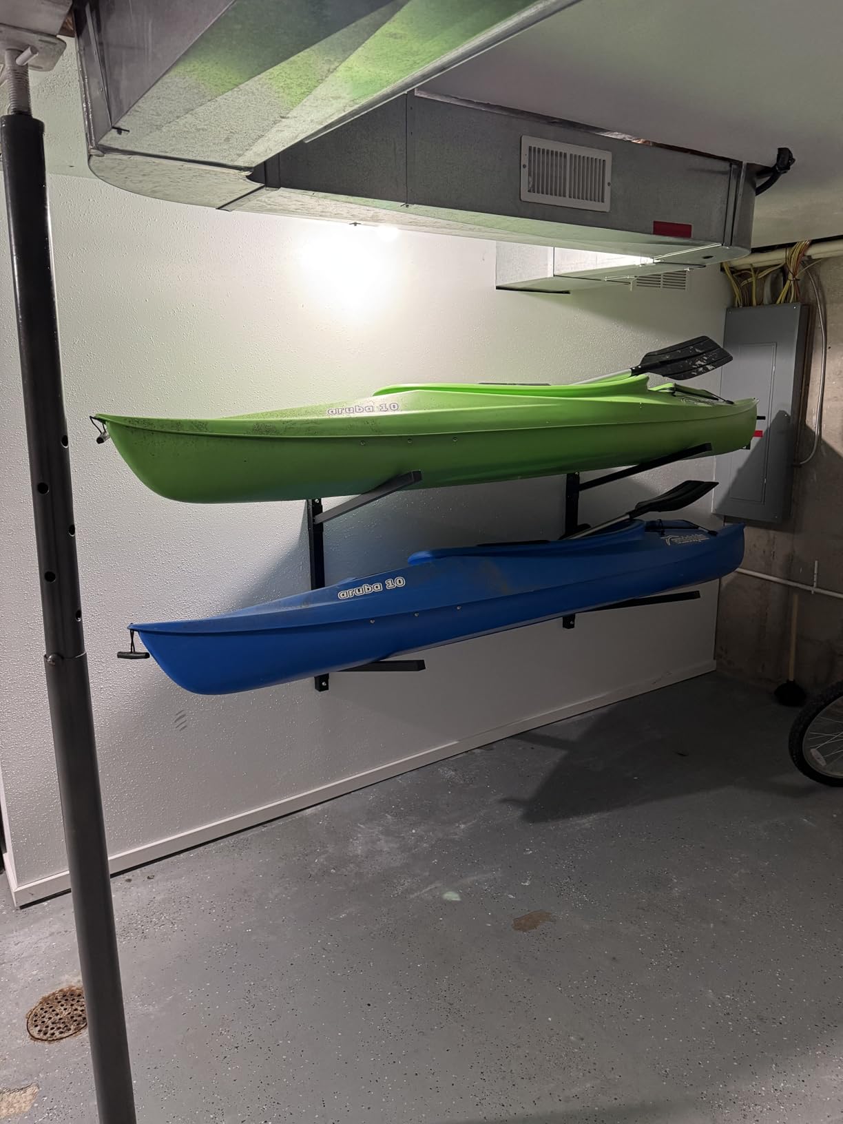 WALMANN Heavy Duty Wall Mounted Kayak Storage Rack for Garage, Adjustable Kayak Hangers for Wall, Holds Up to 220 lbs - Customer Photo 2
