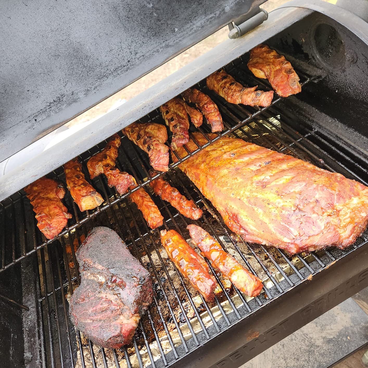 Z GRILLS ZPG-450A2 Wood Pellet Grill & Smoker, PID V3.0 Controller, 459 Sq in Cook Area, Foldable Shelf, Meat Probe, Rain Cover, 8 in 1 BBQ Grill Outdoor Auto Temperature Control, Bronze Customer Review Z GRILLS ZPG-450A2 Wood Pellet Grill & Smoker, PID V3.0 Controller, 459 Sq in Cook Area, Foldable Shelf, Meat Probe, Rain Cover, 8 in 1 BBQ Grill Outdoor Auto Temperature Control, Bronze - Customer Photo 2