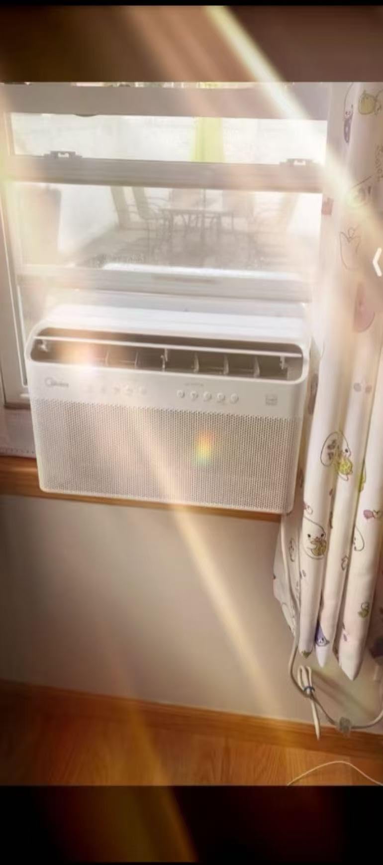 Midea 8,000 BTU U Shaped Smart Inverter Window Air Conditioner - Cools 350 Sq Ft, Ultra Quiet with Open Window Flexibility - Alexa/Google Assistant Compatible - 37% Energy Savings, Remote (Updated) Customer Review Midea 8,000 BTU U Shaped Smart Inverter Window Air Conditioner - Cools 350 Sq Ft, Ultra Quiet with Open Window Flexibility - Alexa/Google Assistant Compatible - 37% Energy Savings, Remote (Updated) - Customer Photo 2