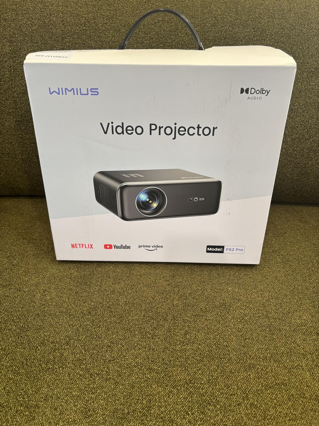 [Built-in Official Apps/4K Support] Smart Outdoor Projector with WiFi and Bluetooth, 800ANSI Movie Projector, DoIby Audio with Dual Speaker, Auto Focus w/ YouTube&PrimeVideo Proyector, Upgrad P62 Pro - Customer Photo 2