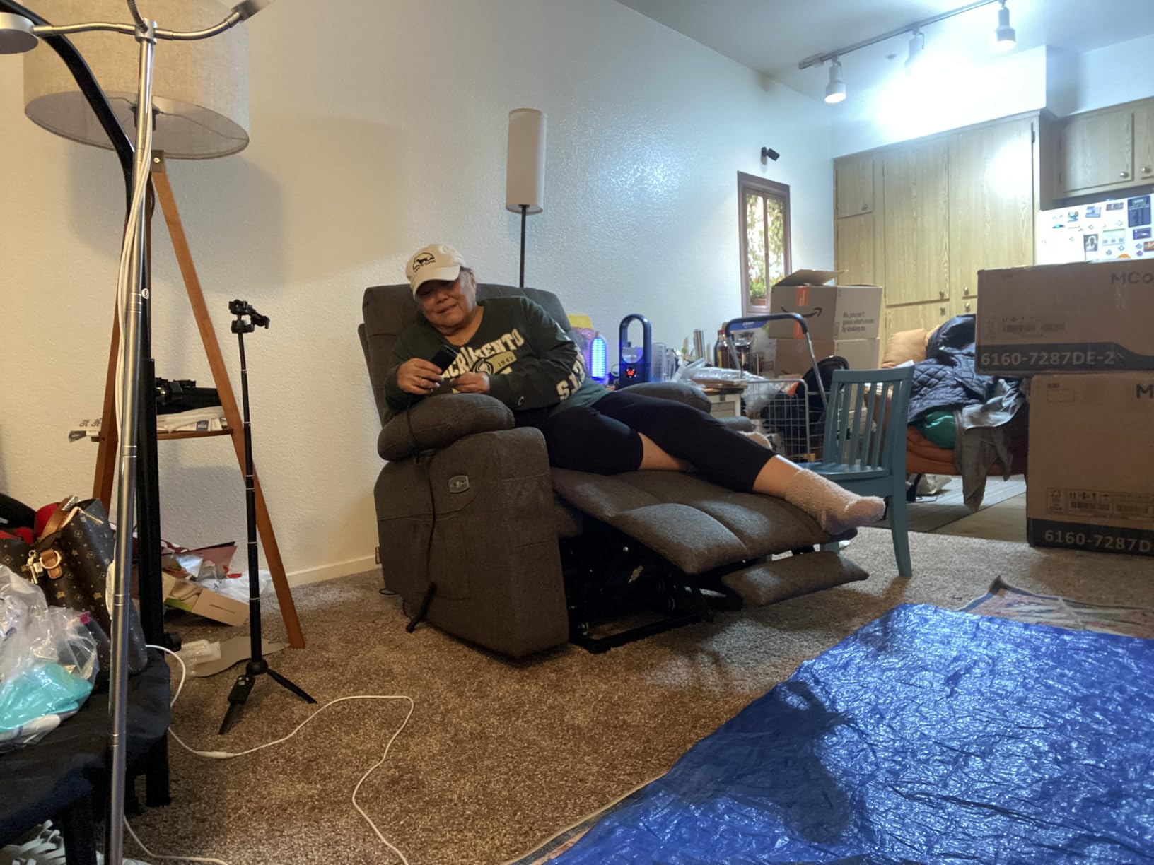 MCombo Power Lift Recliner Chair with Extended Footrest for Elderly People, Fabric 7281 (Brown, Small) - Customer Photo 2