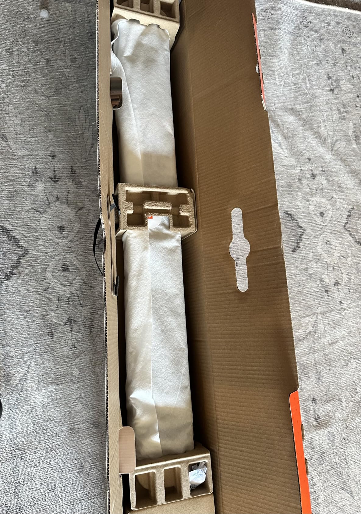 JBL Bar 300MK2-5.0 Channel All-in-one soundbar with Dolby Atmos®, MultiBeam™ 3.0 & PureVoice 2.0, Easy Sound Calibration, JBL ONE App and Works with Voice Assistant-Enabled Speakers (Black) - Customer Photo 2