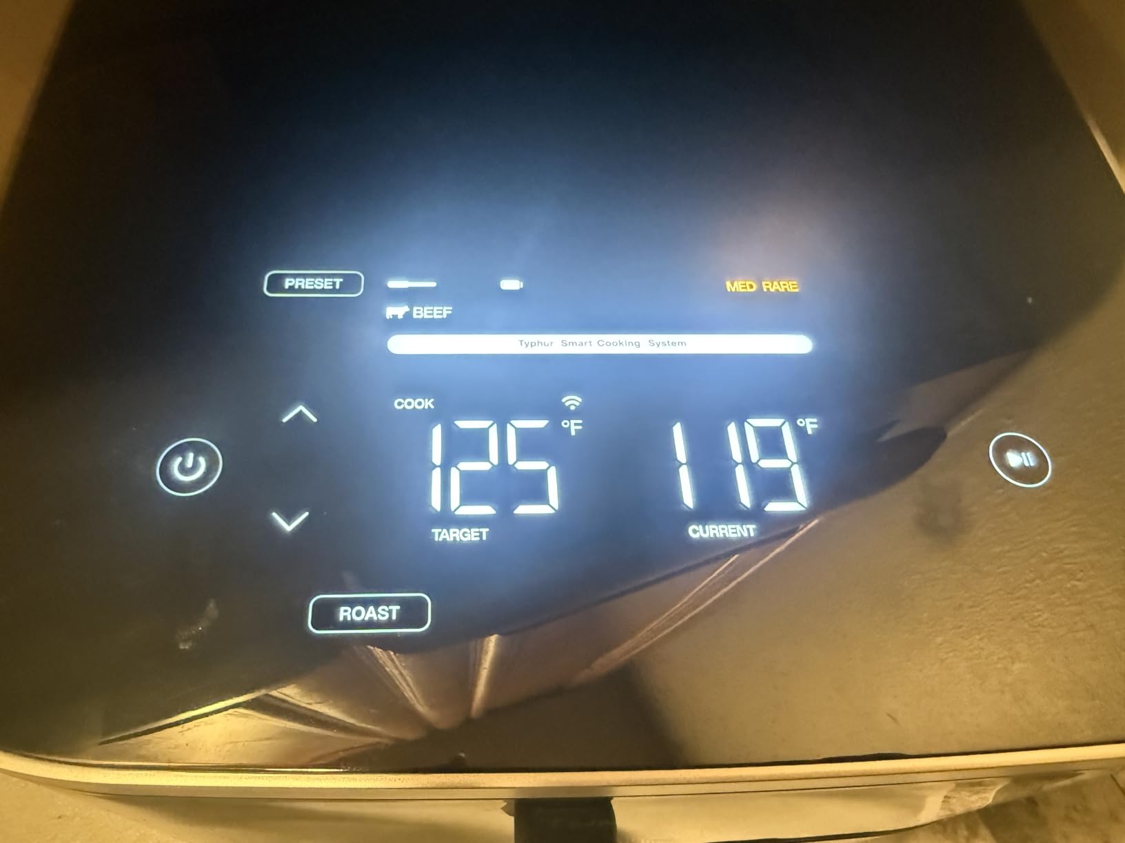 Typhur 8QT Sync Air Fryer with Built-in Wireless Meat Thermometer, 9-in-1 Smart Non Toxic Ceramic Airfryer for Quick Easy Meals, 450°F Max, Cooks 6lb Whole Chicken, Dishwasher Safe, 120V - Customer Photo 2