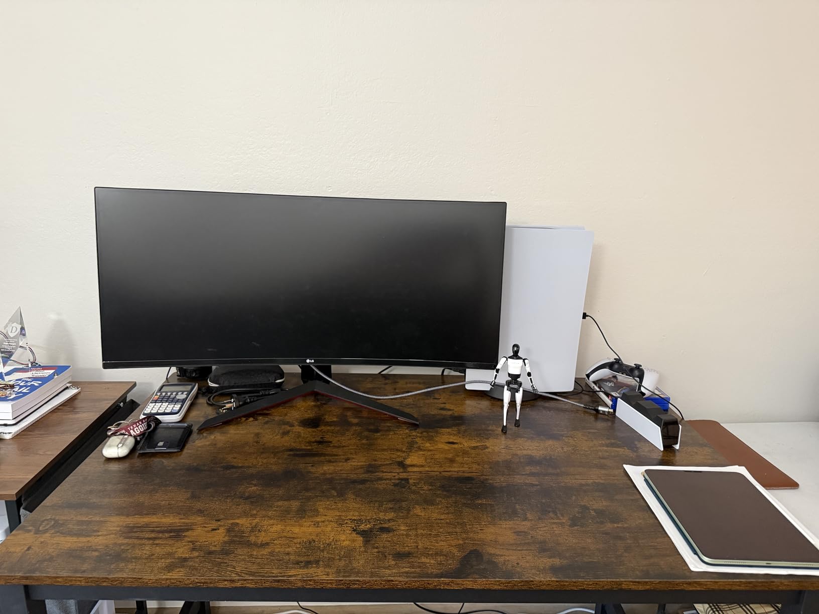 VASAGLE MAEZO Collection - Extendable Dining Table for 4/6/8, Kitchen Table with Tapered Legs, Curved Transitions, for Dining Room, Kitchen, Home Office, Honey Brown Customer Review VASAGLE MAEZO Collection - Extendable Dining Table for 4/6/8, Kitchen Table with Tapered Legs, Curved Transitions, for Dining Room, Kitchen, Home Office, Honey Brown - Customer Photo 2