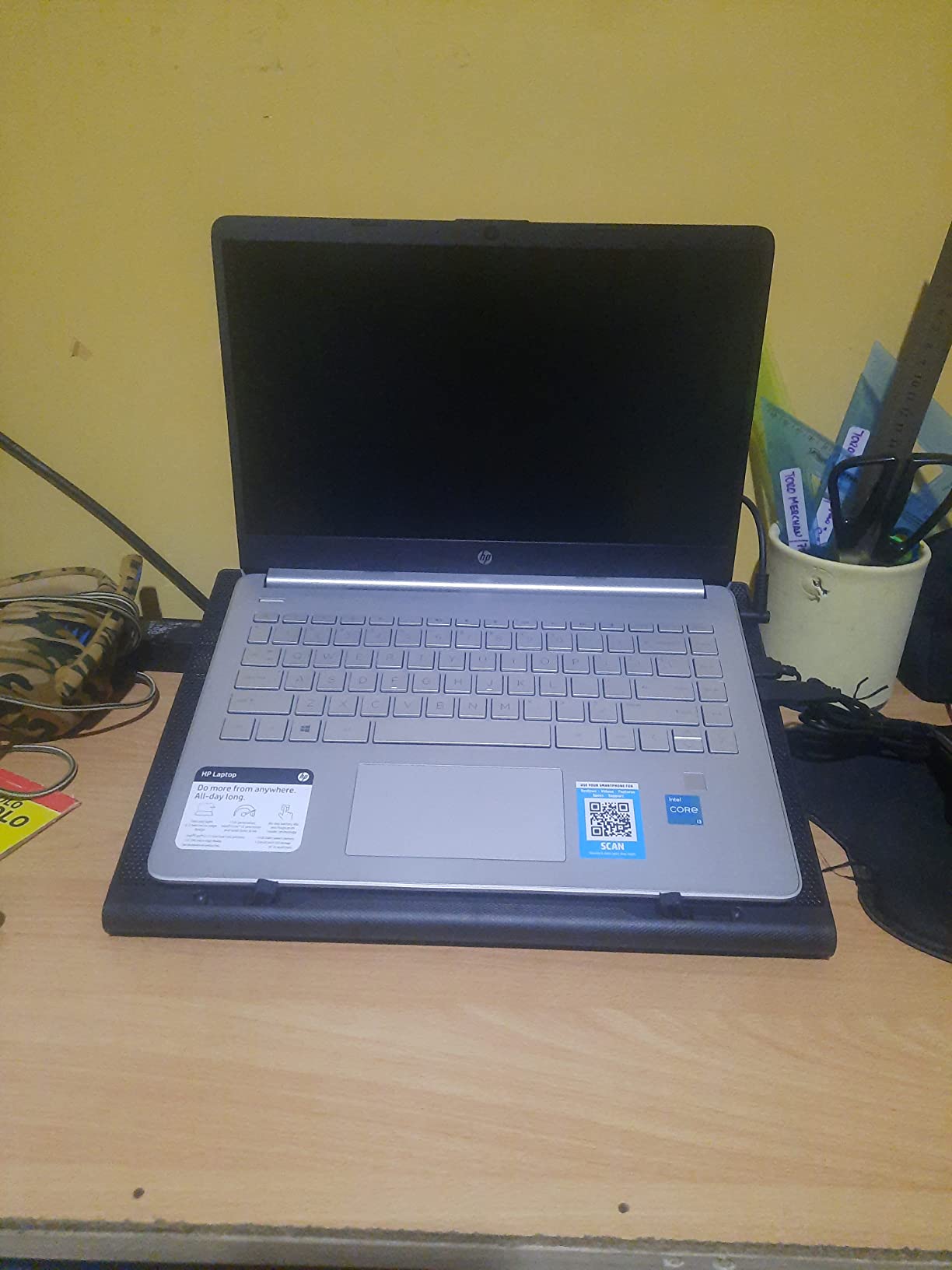 HP Envy Business Laptop Computer - 17.3
