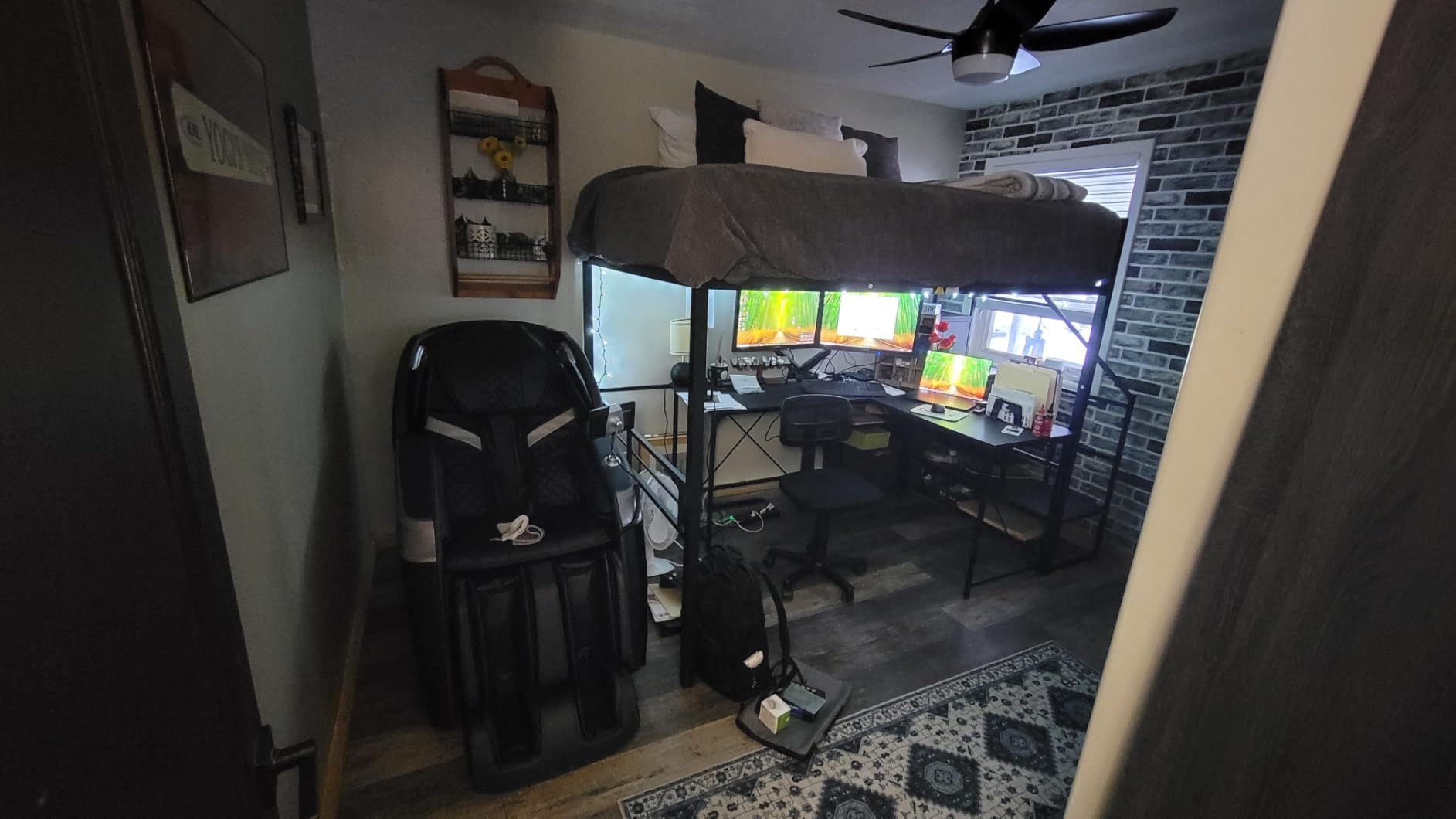 RELX Massage Chair Full Body, 20 Modes Zero Gravity SL-Track Shiatsu Massage Chair Built-in Heat System, Airbag Massage with Body Scan, Deep Yoga Stretch, Calfrest Extension and AI Control (Black) customer photo 1