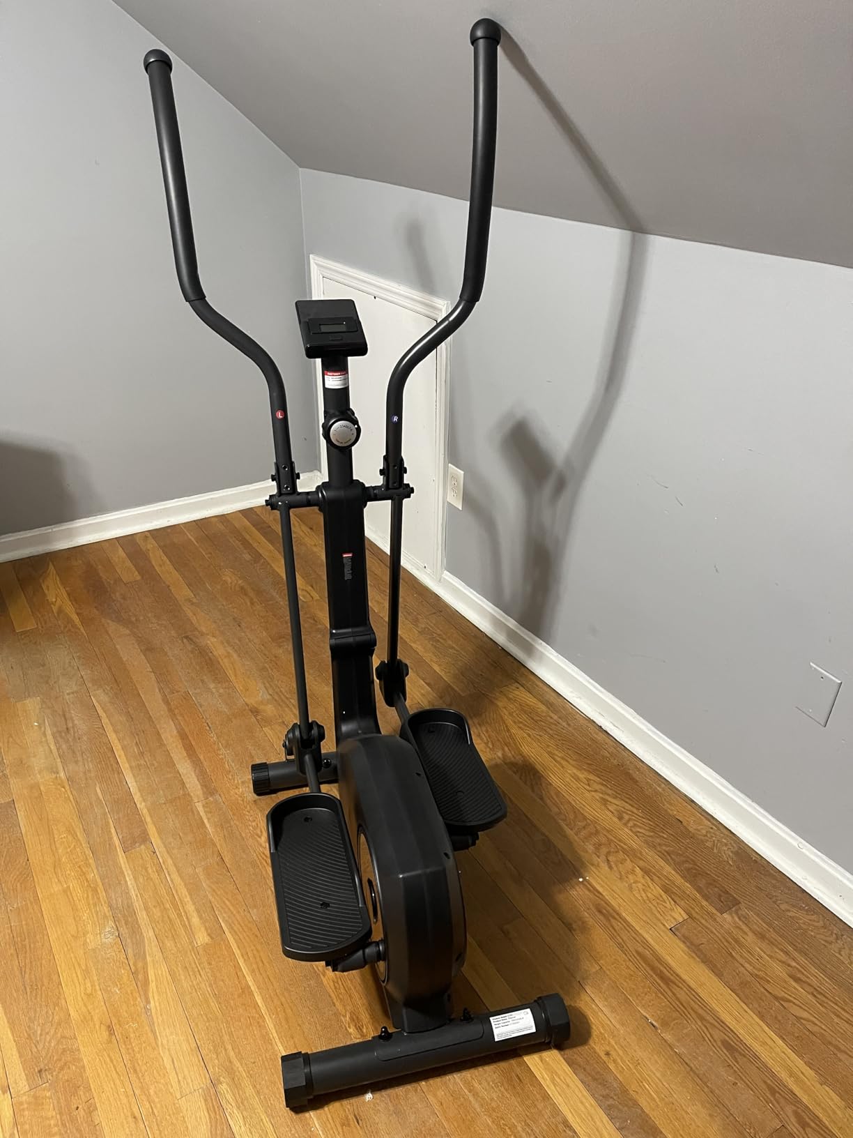 CURSOR FITNESS Elliptical Exercise Machine, Elliptical Machine for Home with 8 Levels Resistance, Silent Magnetic Elliptical Trainer with 12