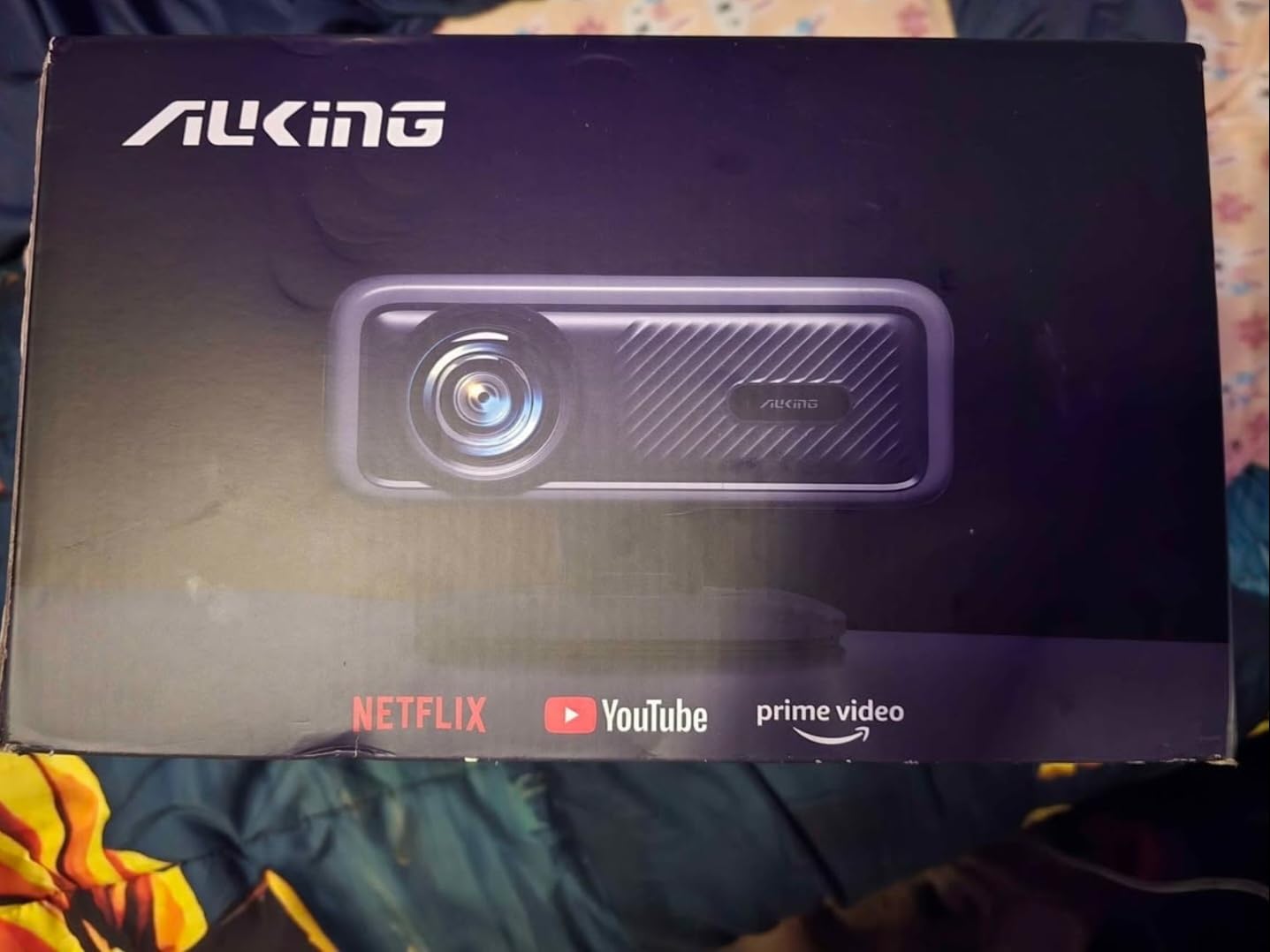 [ Officially-Licensed APP & Dolby Audio] 4K Projector with WiFi and Bluetooth,TOF Real-Time Auto Focus Smart Projector, AuKing Outdoor Movie Home Theater Proyector with Omni-Adjustable Stand - Customer Photo 1