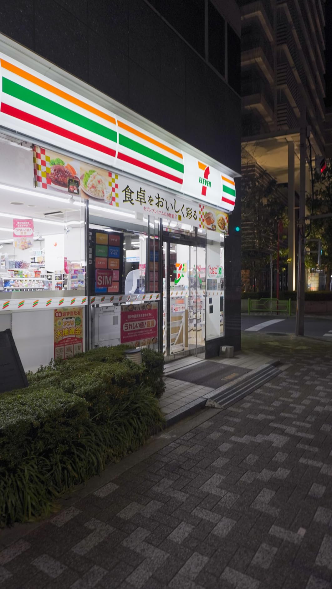 Sony Alpha ZV-E10 - APS-C Interchangeable Lens Mirrorless Vlog Camera Kit - Black, ZVE10KB Customer Review Sony Alpha ZV-E10 - APS-C Interchangeable Lens Mirrorless Vlog Camera Kit - Black, ZVE10KB - Customer Photo 1