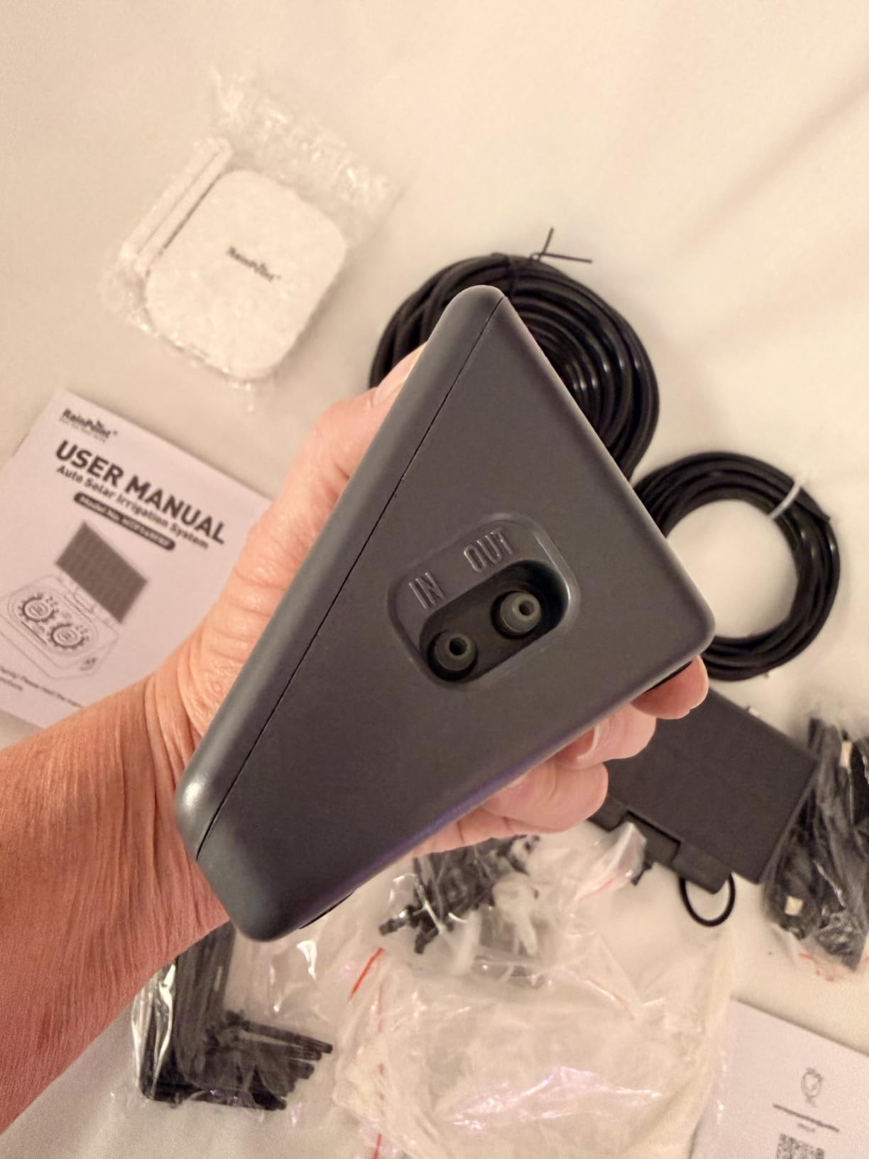 RAINPOINT Smart Drip Irrigation System for Houseplants,WiFi/App Control and Local Control, Dual Powered,Tap Free, Solar auto Watering for Indoor Balcony Grow Tent Water 10-15 Plants - Customer Photo 2