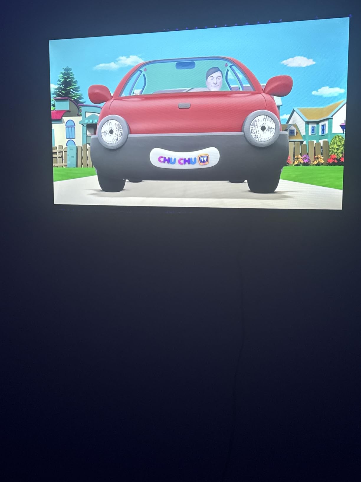 Hisense 32-Inch Class A4 Series HD Smart Fire TV (32A4HNF) - Full Array LED, HDR10, DTS Virtual: X, Slim Bezel Design, Alexa Built-in - Customer Photo 1