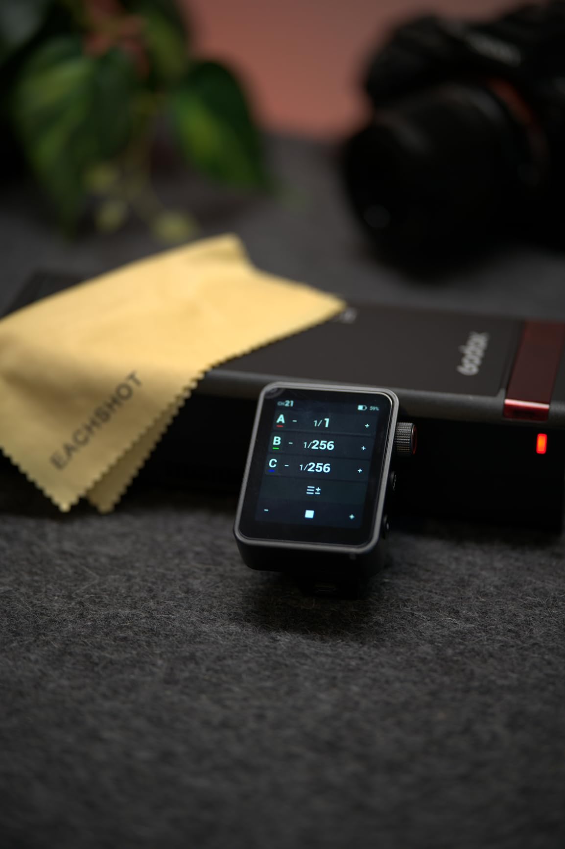 Godox X3 Pro C X3PRO C TTL Wireless Flash Trigger for Canon (X3-C Upgrade), 2.4G Wireless X System Touchscreen Transmitter, Bluetooth APP Control, Support TTL/Auto/Manual/Multi Flash - Customer Photo 5