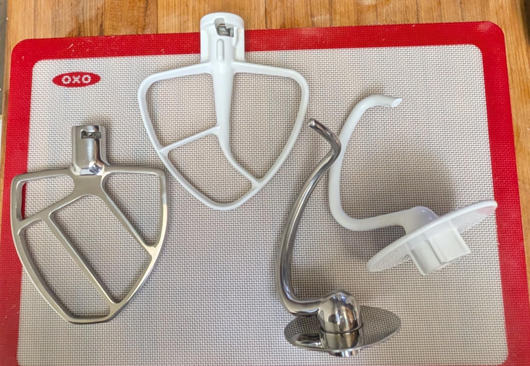 Kraftsman Stand Mixer All Metal - Heavy Duty Kitchen Standing Mixer 5.3 Quart with 4 Stainless Steel Attachments, DC Motor & Multifunctional Power Hub, 8-Speed & Timer, Lower Noise (Black) - Customer Photo 1