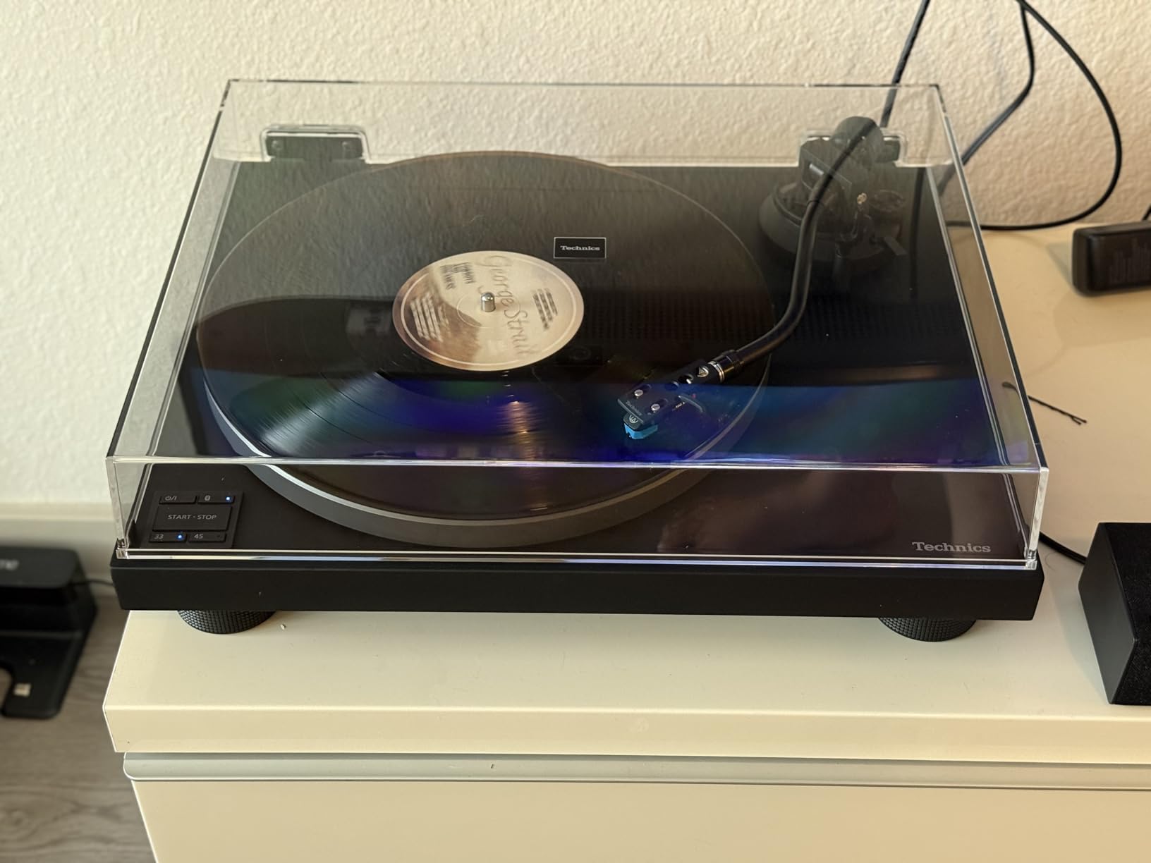 Technics Turntable, Premium Class HiFi Record Player with Coreless Direct Drive Motor and Bluetooth, Stable Playback, Audiophile-Grade Cartridge and Precision Tonearm, Dustcover Included - SL-40CBT-K - Customer Photo 2