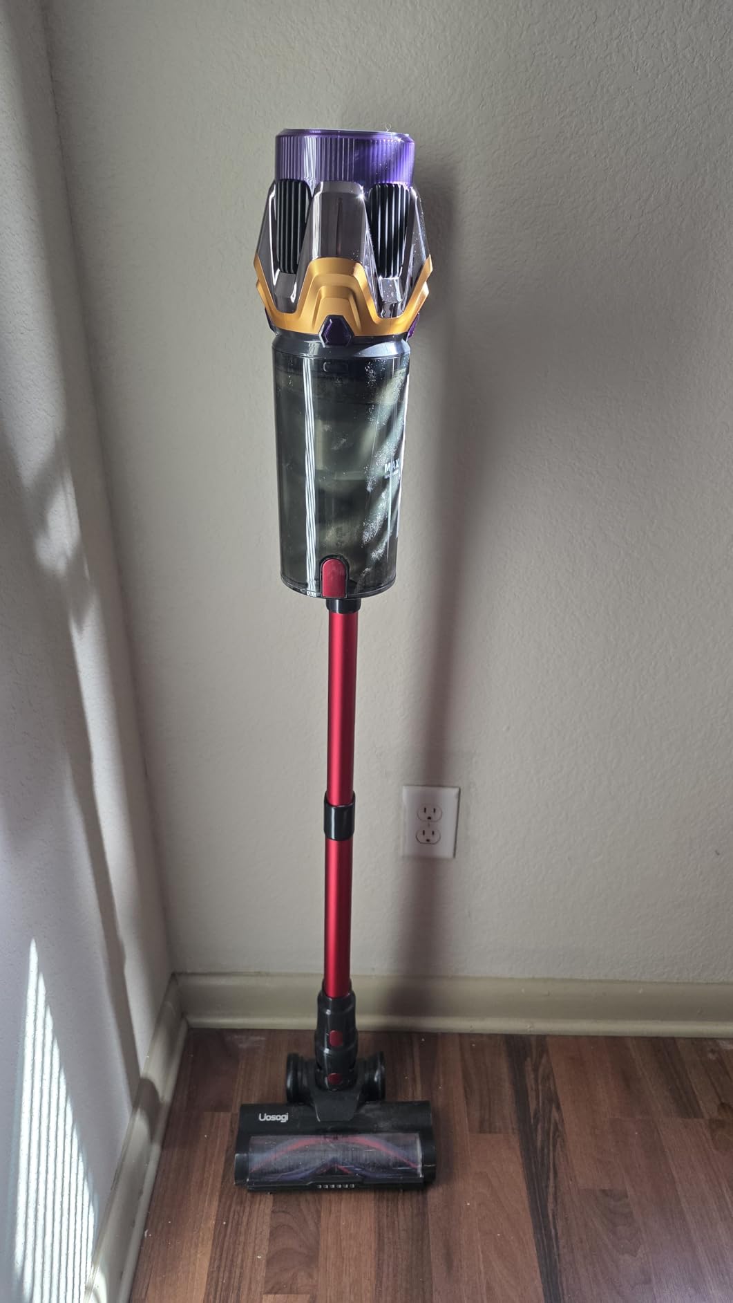 Cordless Vacuum Cleaner, Upgraded 55KPA 650W 70Mins Stick Vacuum with Hurricane Mode, Self-Standing, Touch Screen, 1.8L Dust Cup, Anti-tangle Wireless Vacumm, Vacuum Cleaners for Home/Pet Hair/Carpets Customer Review Cordless Vacuum Cleaner, Upgraded 55KPA 650W 70Mins Stick Vacuum with Hurricane Mode, Self-Standing, Touch Screen, 1.8L Dust Cup, Anti-tangle Wireless Vacumm, Vacuum Cleaners for Home/Pet Hair/Carpets - Customer Photo 2