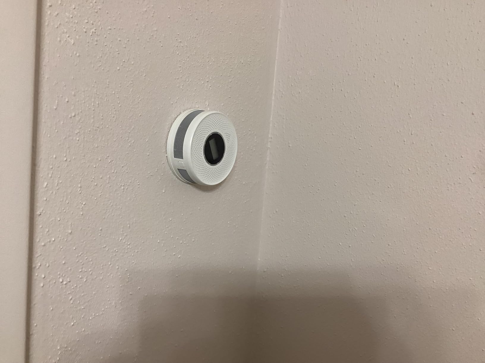 10-Year Battery Wireless Interconnected Smoke and Carbon Monoxide Detector, Smart Interlink Smoke CO Alarm with Digital Display, Fire and CO Combo Alarm for Home (2 Pack) - Customer Photo 1