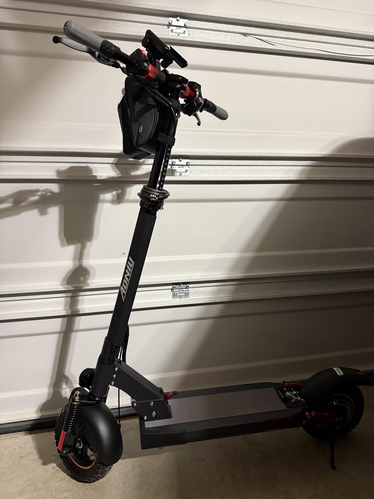 m4 Electric Scooter for Adults with seat 25-30 mph Fast Speed Heavy Duty 300+ lbs 10 inch Off Road Foldable e Scooter Mobility e Scooters for Girls Men Teens 31-37 Miles Long Range Bike - Customer Photo 2