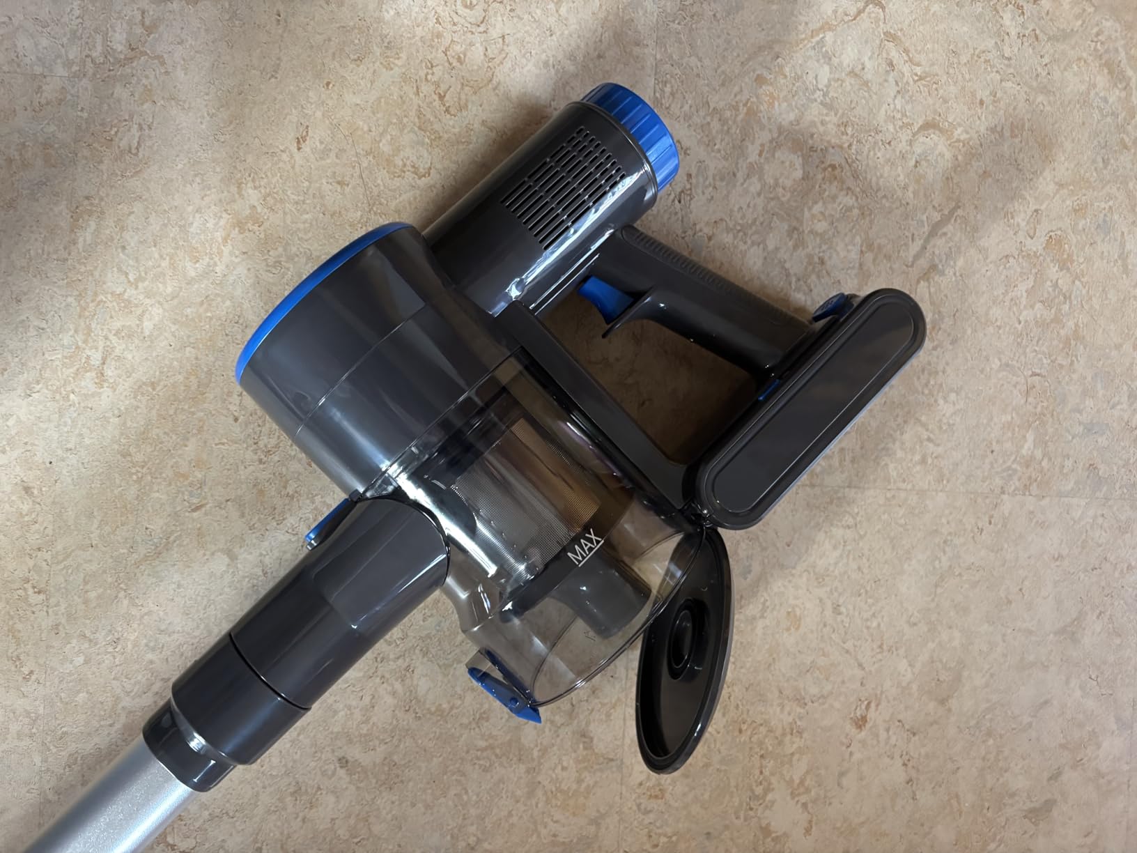 Cordless Vacuum Cleaner, Upgraded 40Kpa Stick Vacuum Cleaners for Home, 8 in 1 Lightweight with Self-Standing, 1.5L Dust Cup & Anti-tangle, Rechargeable Vacuum for Hard Floors Carpets Pet Hair - Customer Photo 1