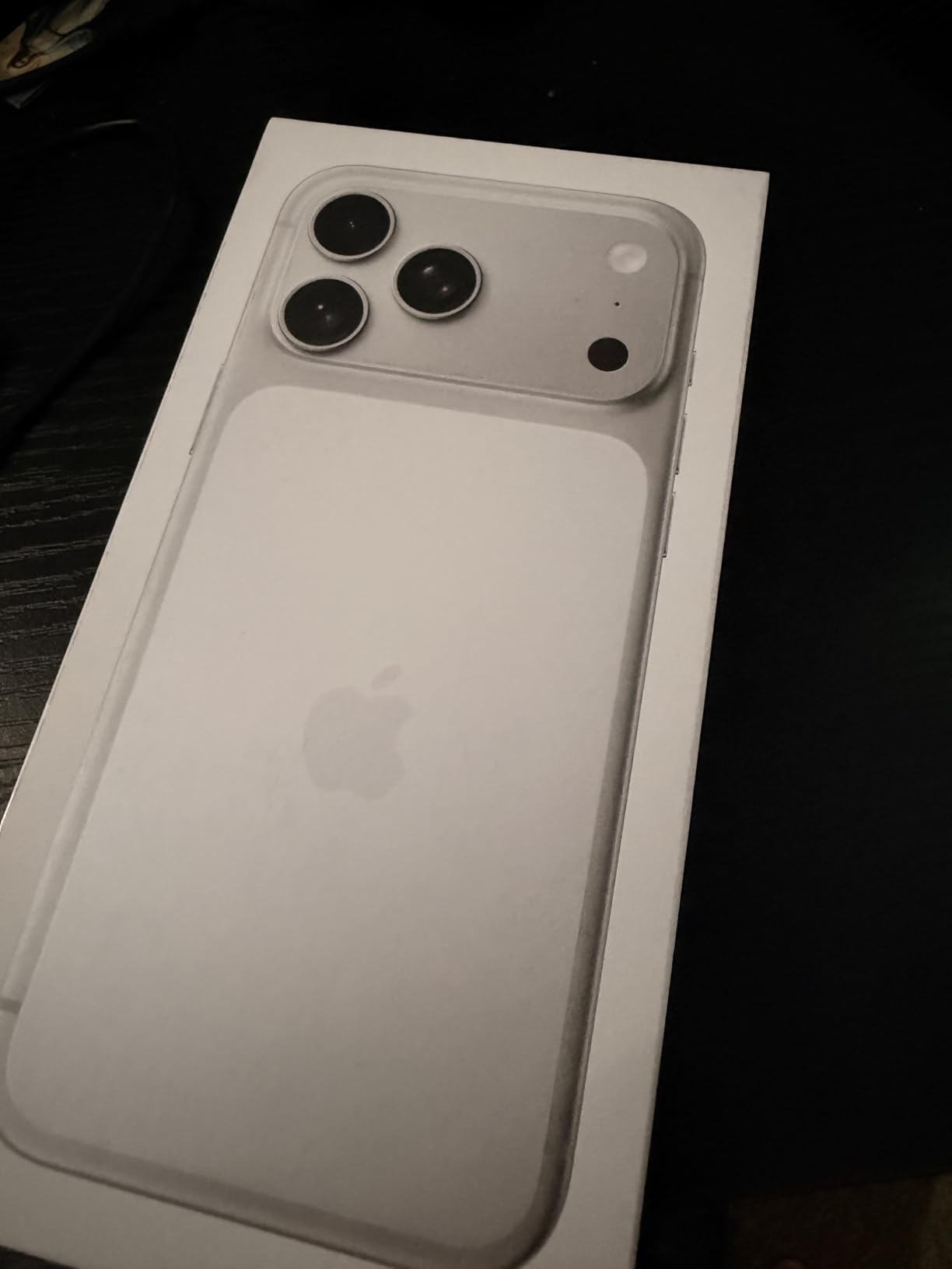 iPhone 17 Pro Max Deep Blue 256GB - Customer Photo 1