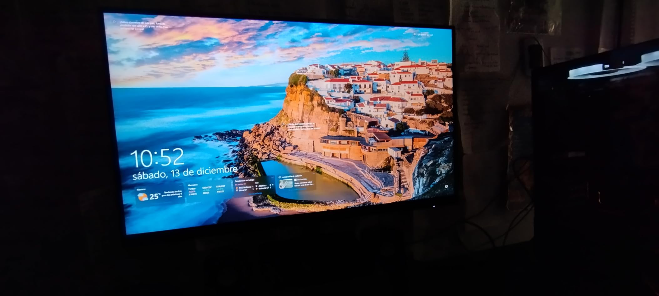 KTC 32 Inch 4K Gaming Monitor, 165Hz UHD (3840x2160P) Fast IPS Screen, 1ms (MPRT), Adaptive Sync, 3000:1 Contrast,121% sRGB,HDMI 2.1 Display Port 1.4, Tilt/Height Adjustment, VESA Mount, H32P22P - Customer Photo 1