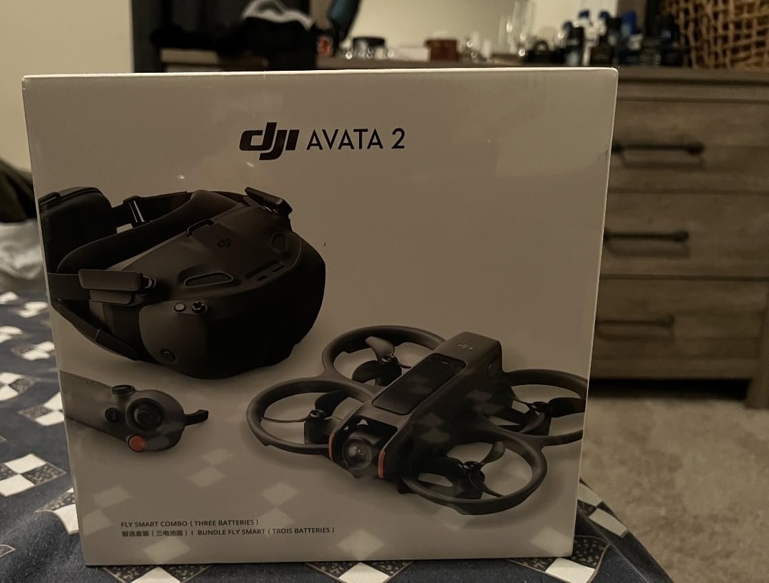 DJI Avata 2 Fly Smart Combo (Three Batteries), FPV Drone with Camera 4K, Immersive Experience, One-Push Acrobatics, Built-in Propeller Guard, 155° FOV, Camera Drone with Goggles N3 and RC Motion 3 - Customer Photo 1
