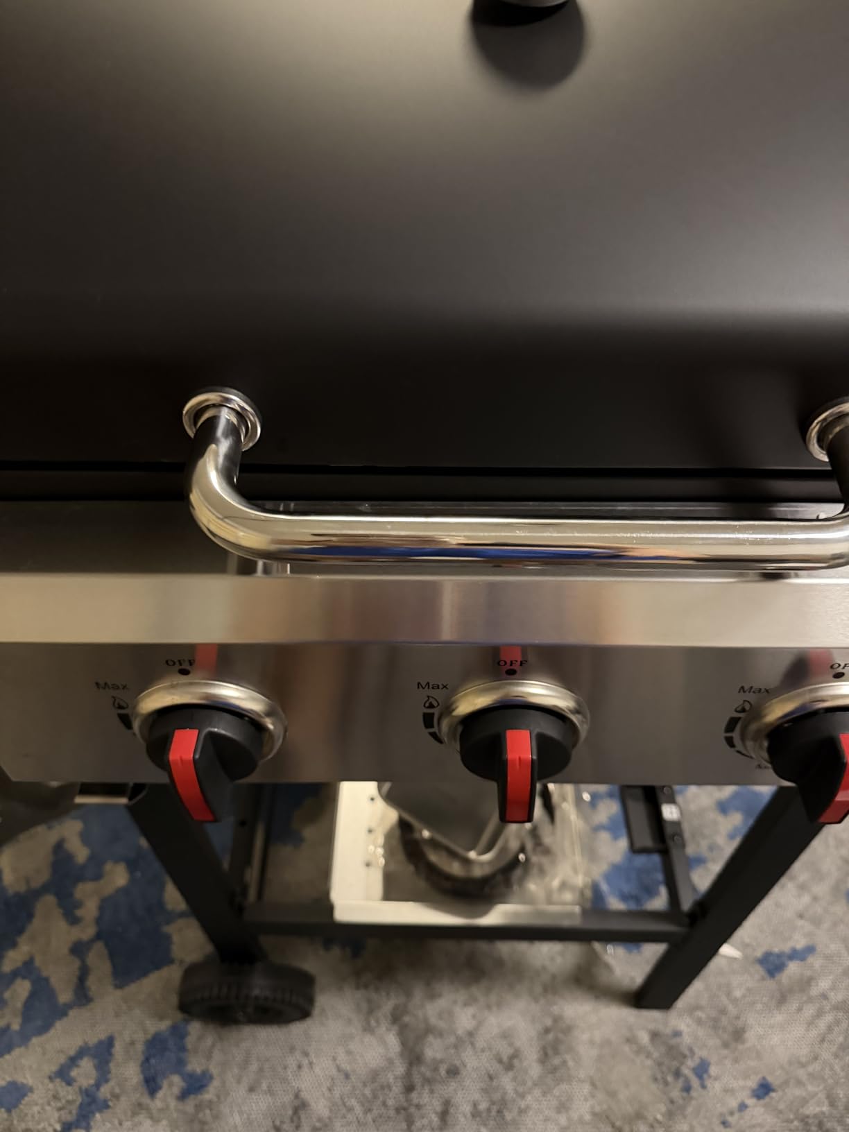 Propane Gas Grill with Folding Side Tables, 3-Burner Gas Grill with Cast Iron Grates and Stainless Steel Griddle Pan, Outdoor BBQ Grill Portable with Wheels 30000 BTU Output customer photo 1