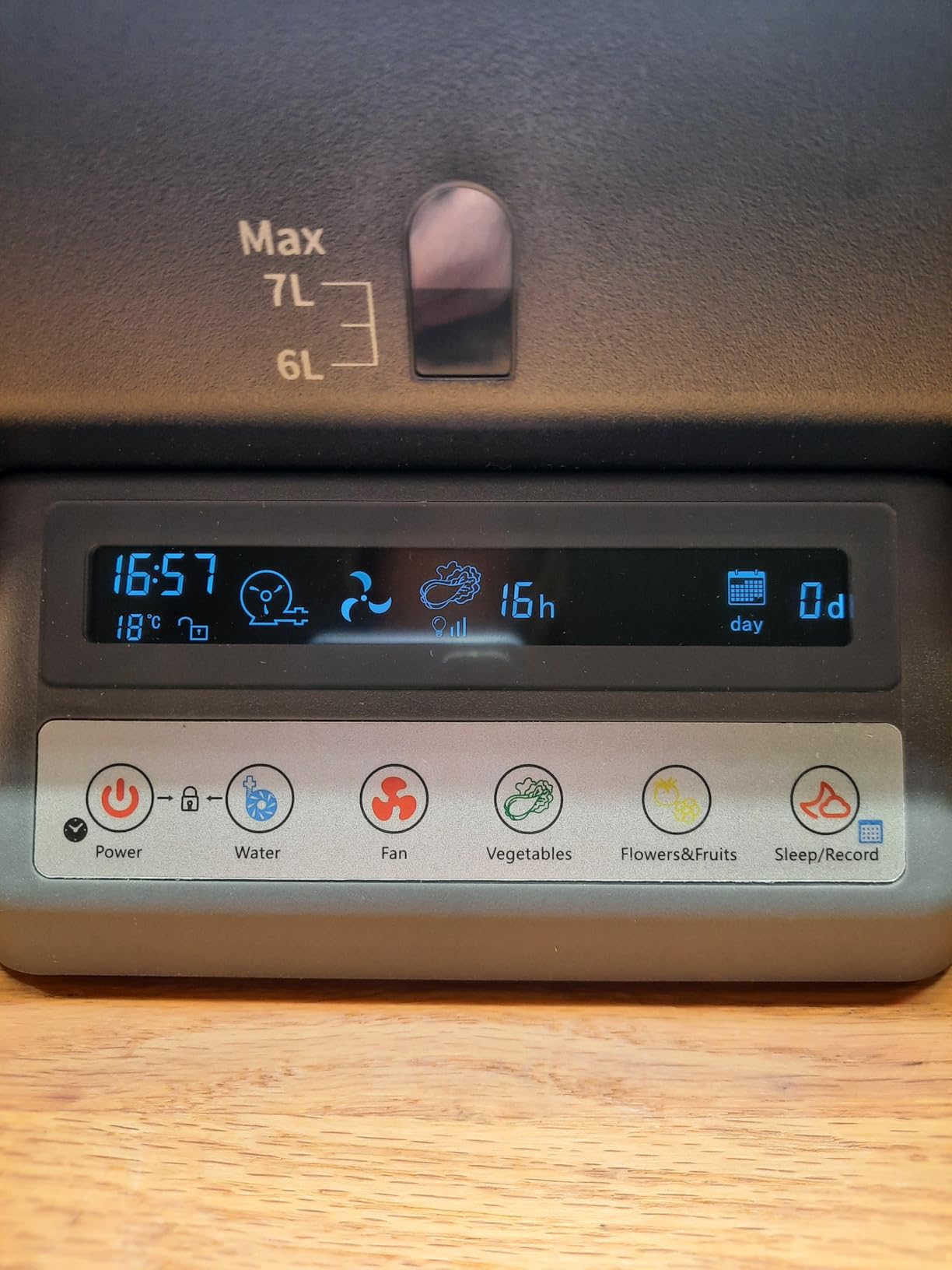 Hydroponics Growing System Kit, 17 Pods Indoor Herb Garden with Grow Light, Smart Water & Air Circulation with 2 Fans, Auto Timer, 10L Water Tank, Perfect Indoor Gardening System Gifts (Black/White) - Customer Photo 2