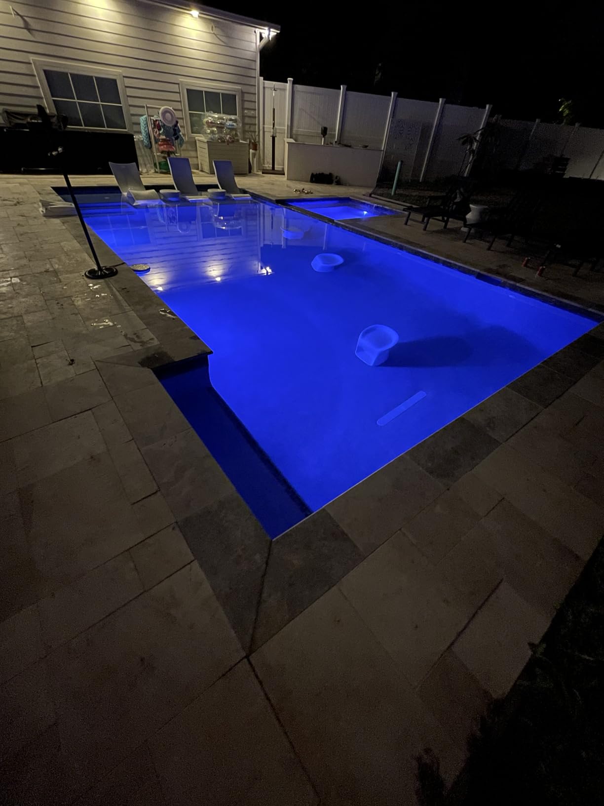 Aiper Scuba S1 Robotic Pool Cleaner – 4500GPH Suction, Wall & Waterline Cleaning, 4 Modes, Smart Wavepath Navigation, 150-Min Runtime, Pool Vacuum for Inground Pools Customer Review Aiper Scuba S1 Robotic Pool Cleaner – 4500GPH Suction, Wall & Waterline Cleaning, 4 Modes, Smart Wavepath Navigation, 150-Min Runtime, Pool Vacuum for Inground Pools - Customer Photo 2