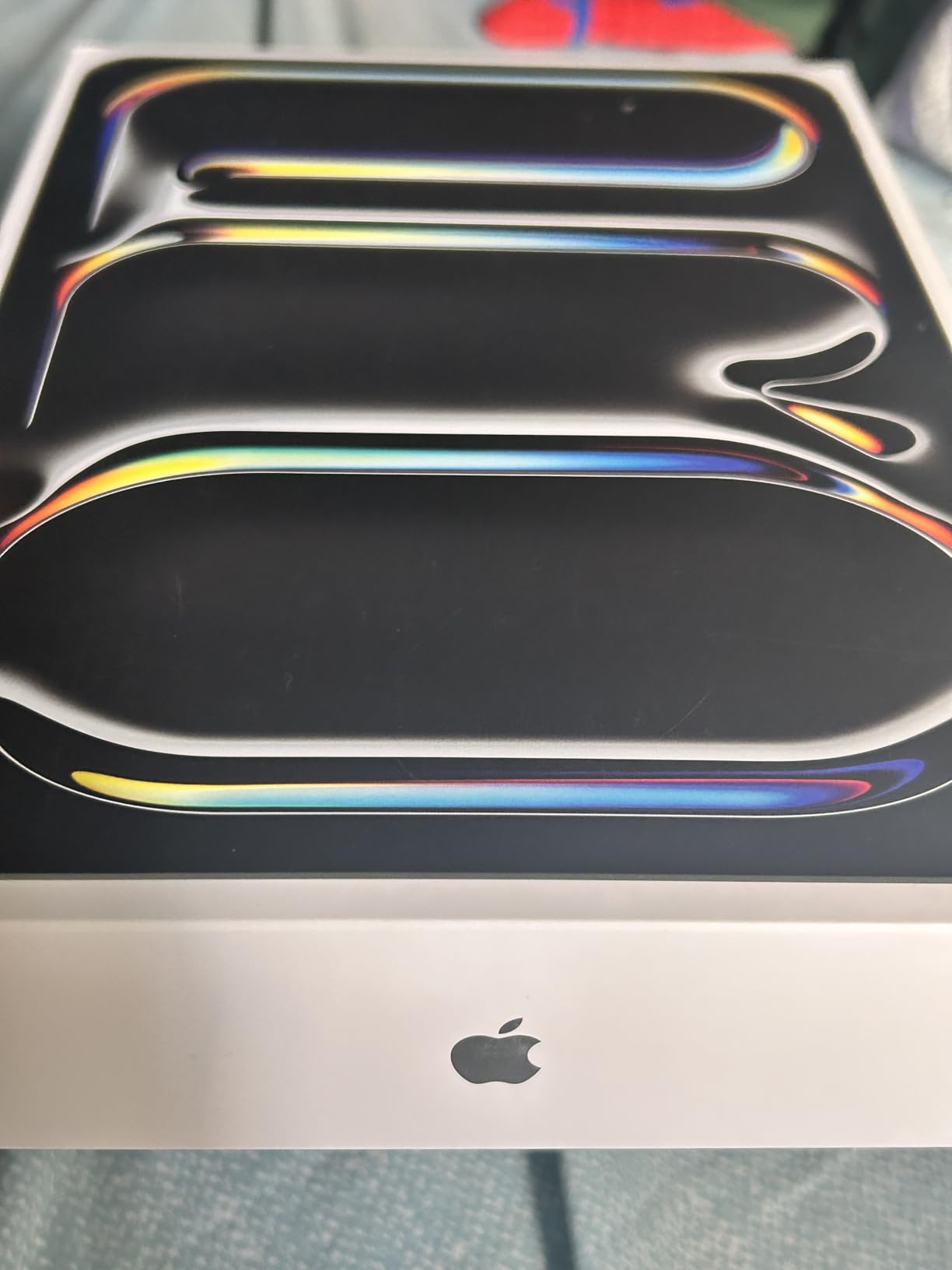 Apple iPad Pro 11-inch (M5): Ultra Retina XDR Display, 256GB, Landscape 12MP Front Camera/12MP Back Camera, LiDAR Scanner, Wi-Fi 7 with Apple N1, Face ID, All-Day Battery Life — Silver - Customer Photo 1