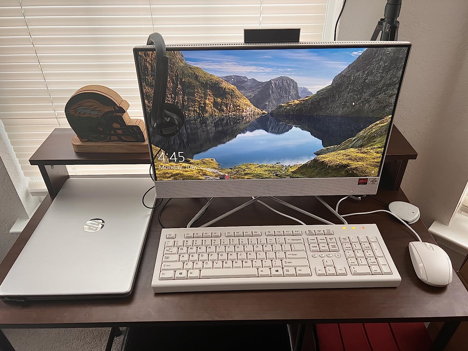 HP 24 Touchscreen All-in-One Desktop Computer for Home School and Office, 16GB DDR4 RAM, 512GB PCIe SSD, Intel Processor, 23.8