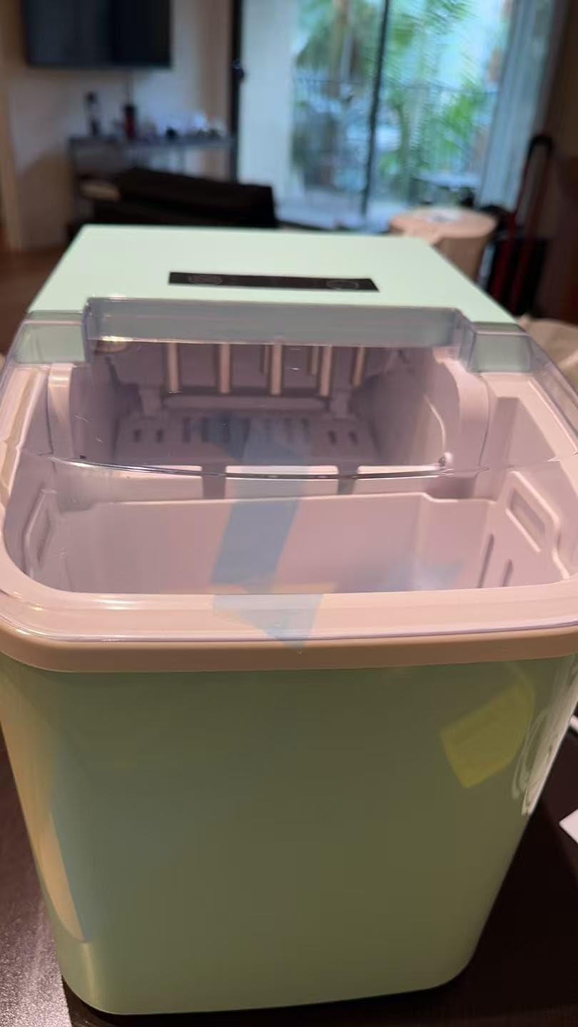 NEWBULIG Ice Makers Countertop with Handle, Portable Ice Machine, 9 Bullet Cubes in 6 Mins, 26lbs in 24Hrs, Auto-Cleaning, with Basket and Scoop, for Home, Kitchen, RV, Camping, Black - Customer Photo 2