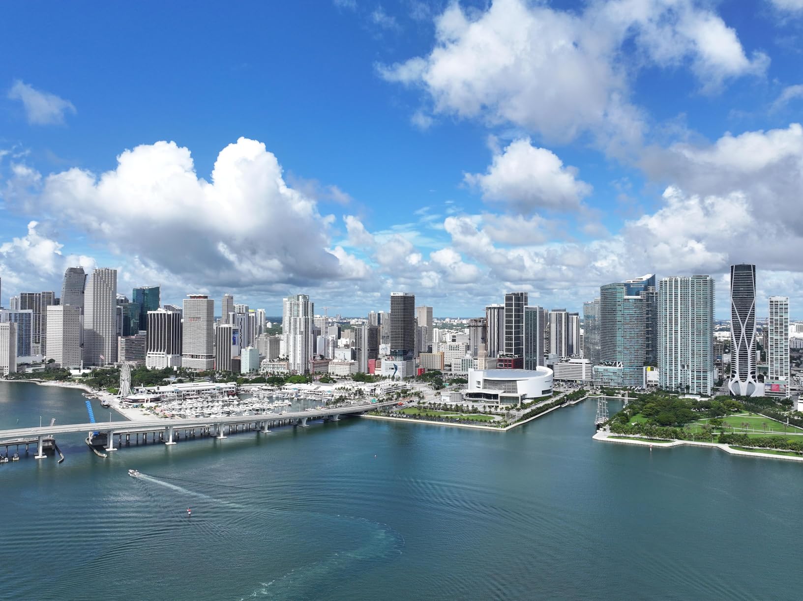 NewUpgraded Touch Screen Tablet Remote Professional Shooting Drones with Camera for Adults 4K HD, 360 Obstacle Avoidance, Payload Release, 3 Axis Gimbal Anti-shake, 84 Minutes Long Battery, Up to 5 Miles Range, Time-lapse, 50×Zoom, Rainproof, GPS Safe Height Auto Return Customer Review NewUpgraded Touch Screen Tablet Remote Professional Shooting Drones with Camera for Adults 4K HD, 360 Obstacle Avoidance, Payload Release, 3 Axis Gimbal Anti-shake, 84 Minutes Long Battery, Up to 5 Miles Range, Time-lapse, 50×Zoom, Rainproof, GPS Safe Height Auto Return - Customer Photo 4