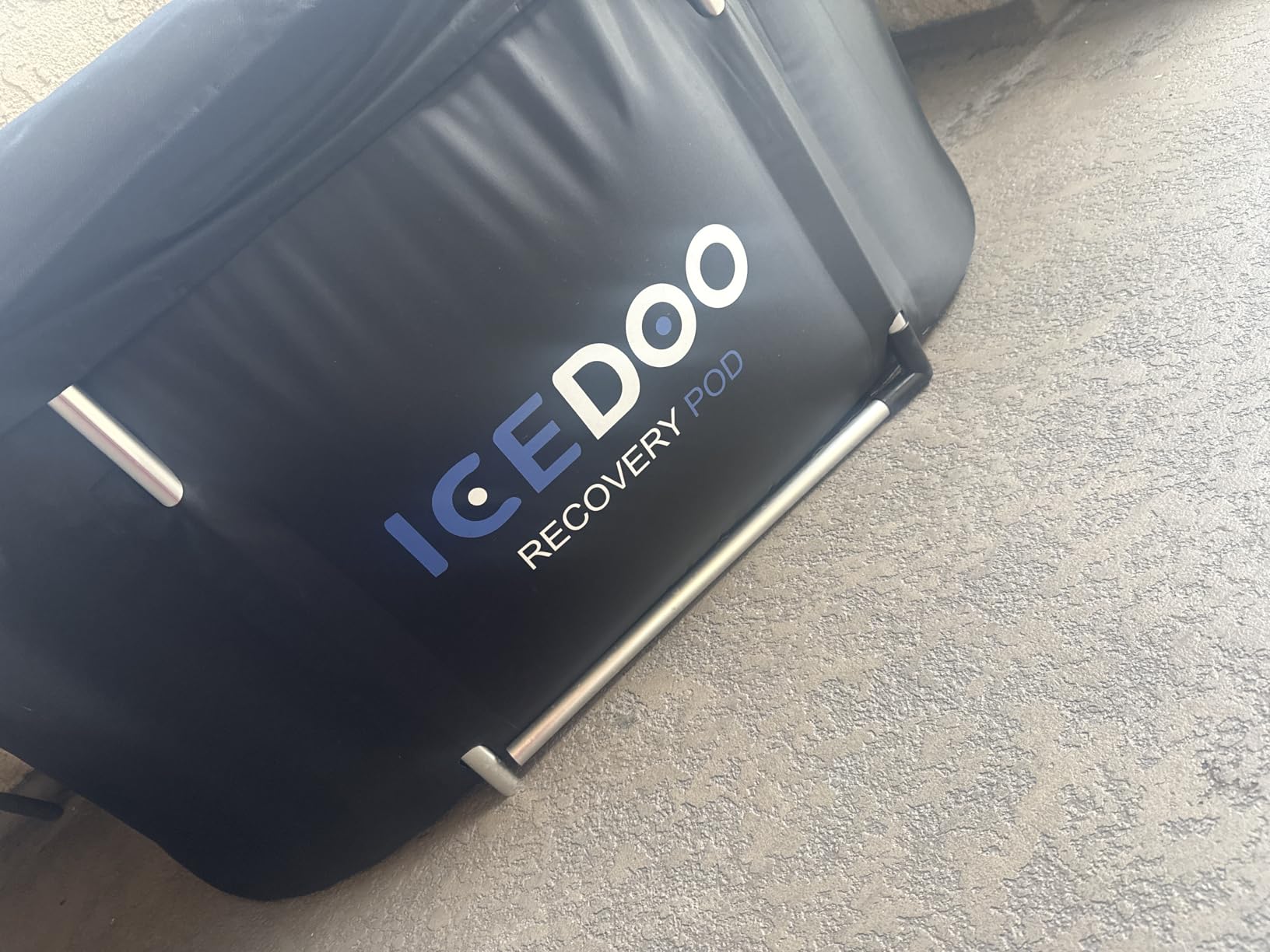 Upgrade XL Ice Bath Tub for Athletes, 119 Gallons Hot and Cold Plunge Tub with Cover for Recovery, Cold Water Therapy, Multiple Layered Portable Hot Tubs for Home, Gym and Outdoor - Customer Photo 4