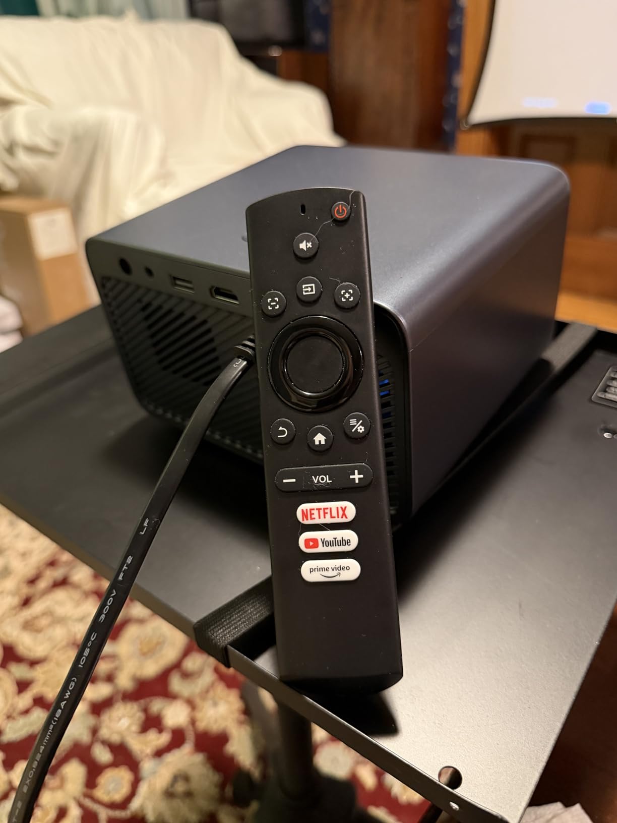 Projector with WiFi and Bluetooth: [1800 ANSI/Ai Auto Focus/800+ Apps/Compatible with Netflix] Outdoor-Projector 4K Support 1080P Smart Live TV Movie Lisowod L03Pro Projector for Home Theater - Customer Photo 1