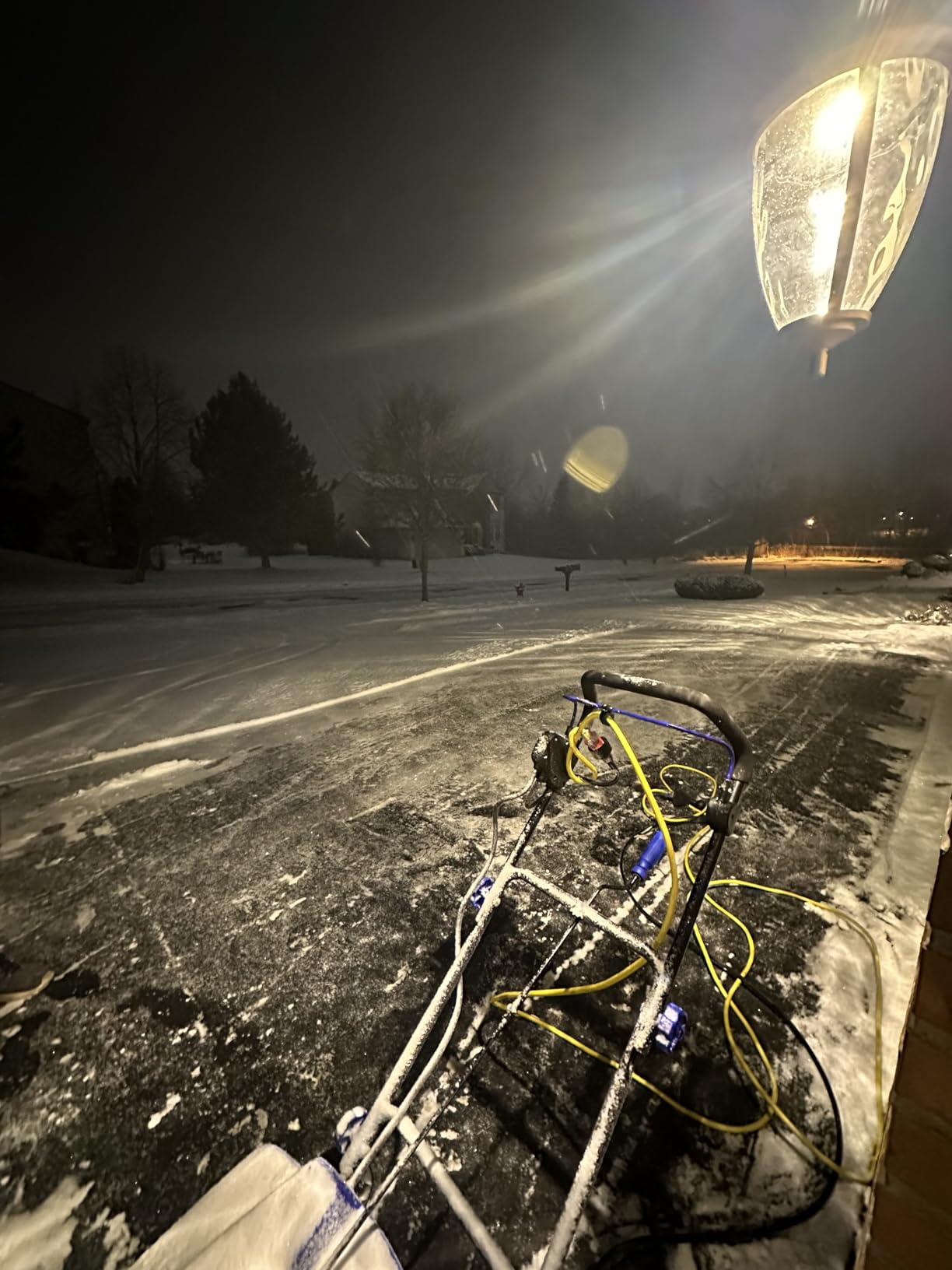 BILT HARD 28 in. 302cc Gas Powered Snow Blower with Electric Start, 2-Stage Self-Propelled Snow Blower with Steering Control and LED Light, Self Propelled Snow Removal Equipment - Customer Photo 1