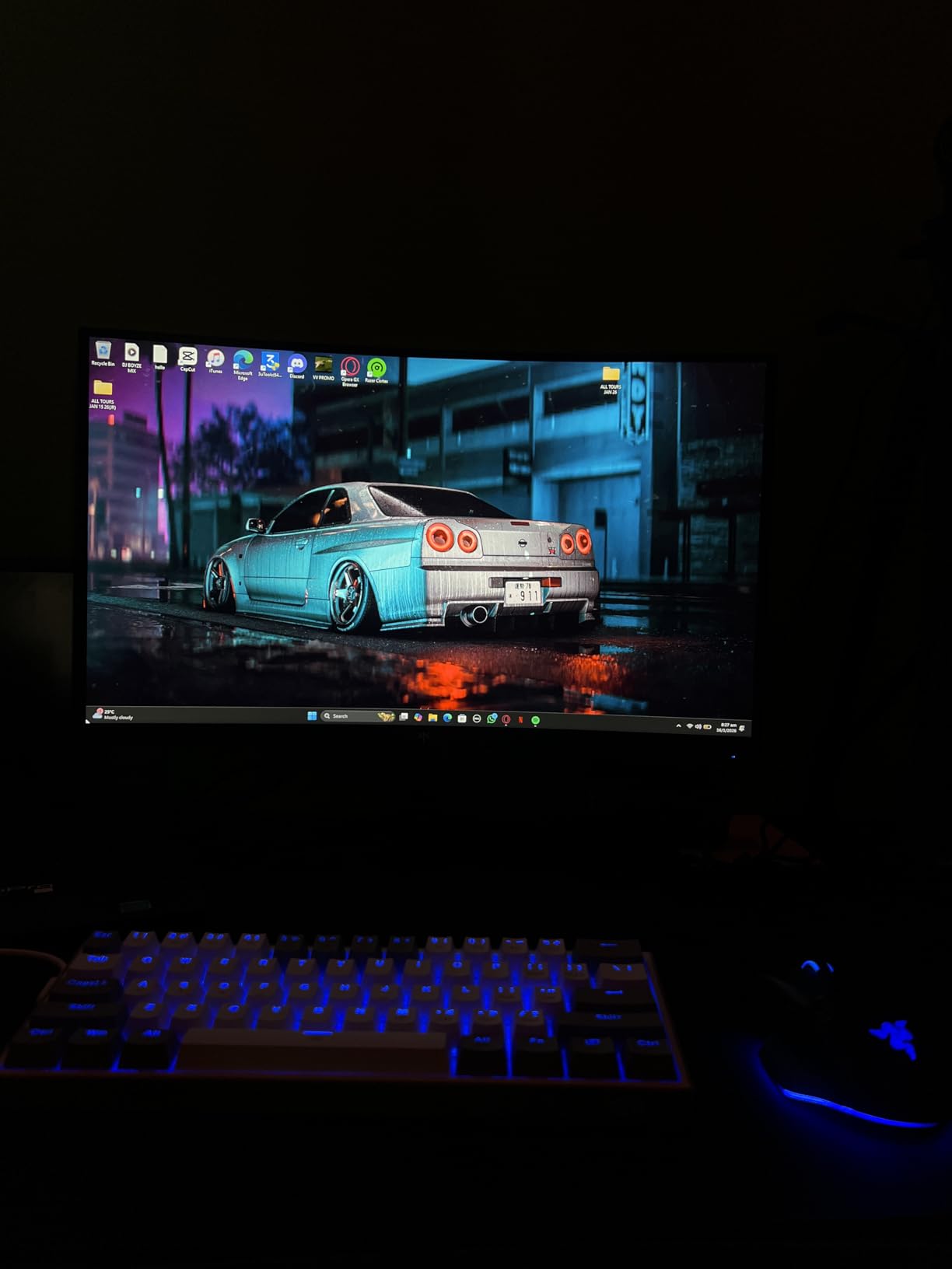 KTC 5K Monitor 27 Inch: Dual Mode 5K (5120x2880) @60Hz / 2K@160Hz Computer Monitor, 99% DCI-P3, 100% sRGB, ΔE＜2, Type-C 65W, HDMI & DP, HDR400, Compatible with Mac mini, H27P3 - Customer Photo 2