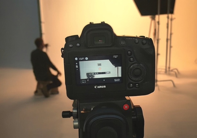 Best Canon RF Lenses for Video: 10 Lenses Tested for Cinematic Footage - ofzenandcomputing